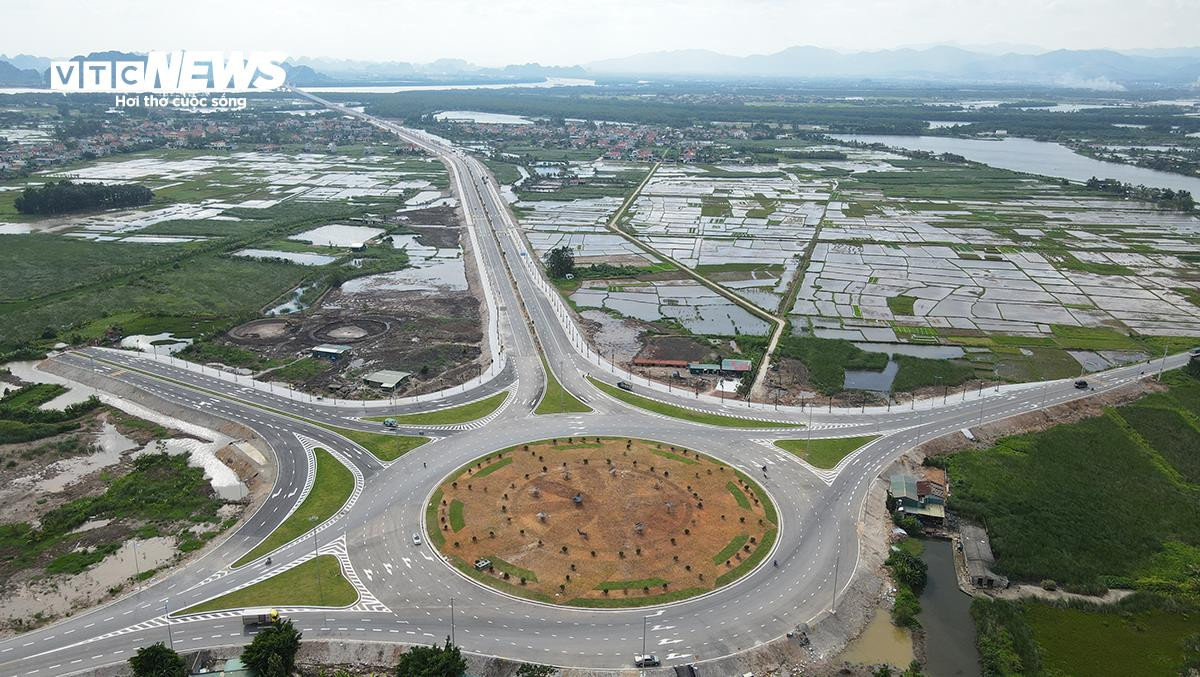 Hình hài cầu Bến Rừng nối Hải Phòng - Quảng Ninh trước ngày thông xe - 6