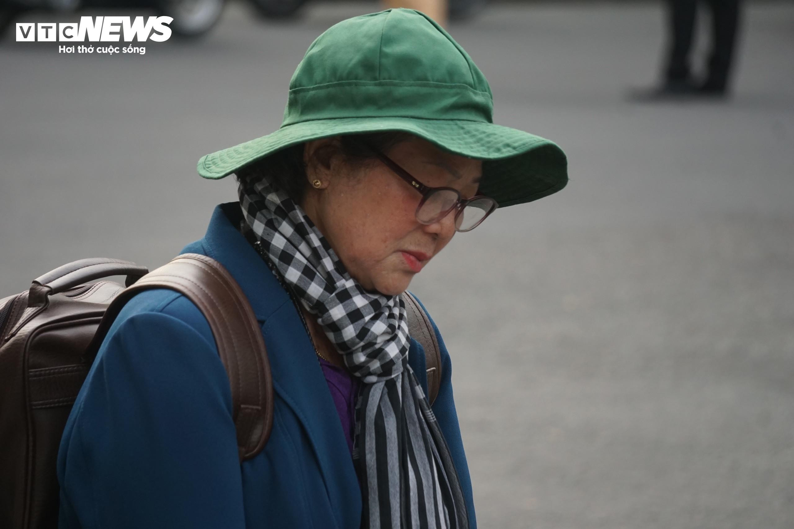 Người dân miền Nam viếng Tổng Bí thư Nguyễn Phú Trọng - 8