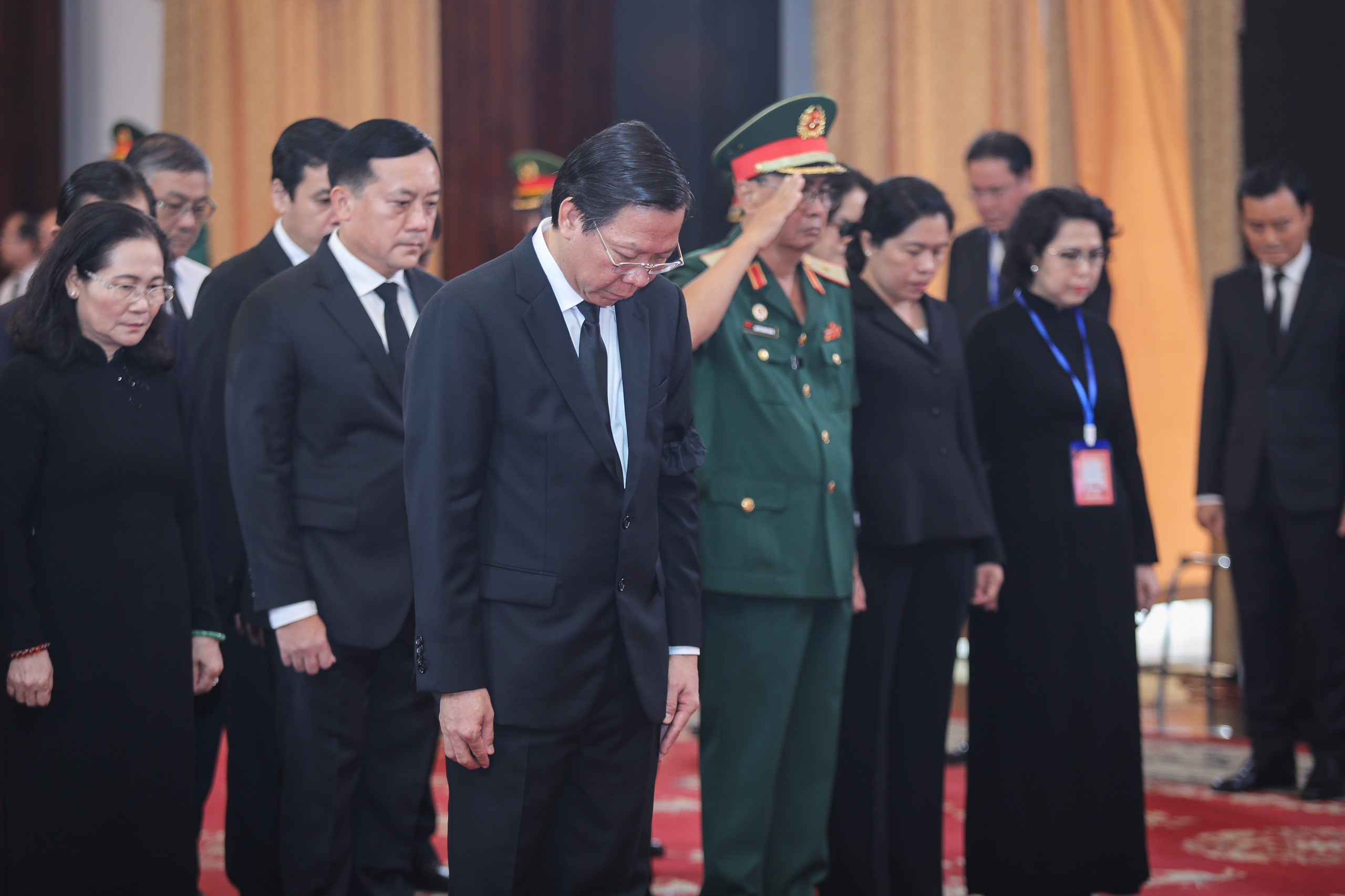 Người dân miền Nam viếng Tổng Bí thư Nguyễn Phú Trọng - 6