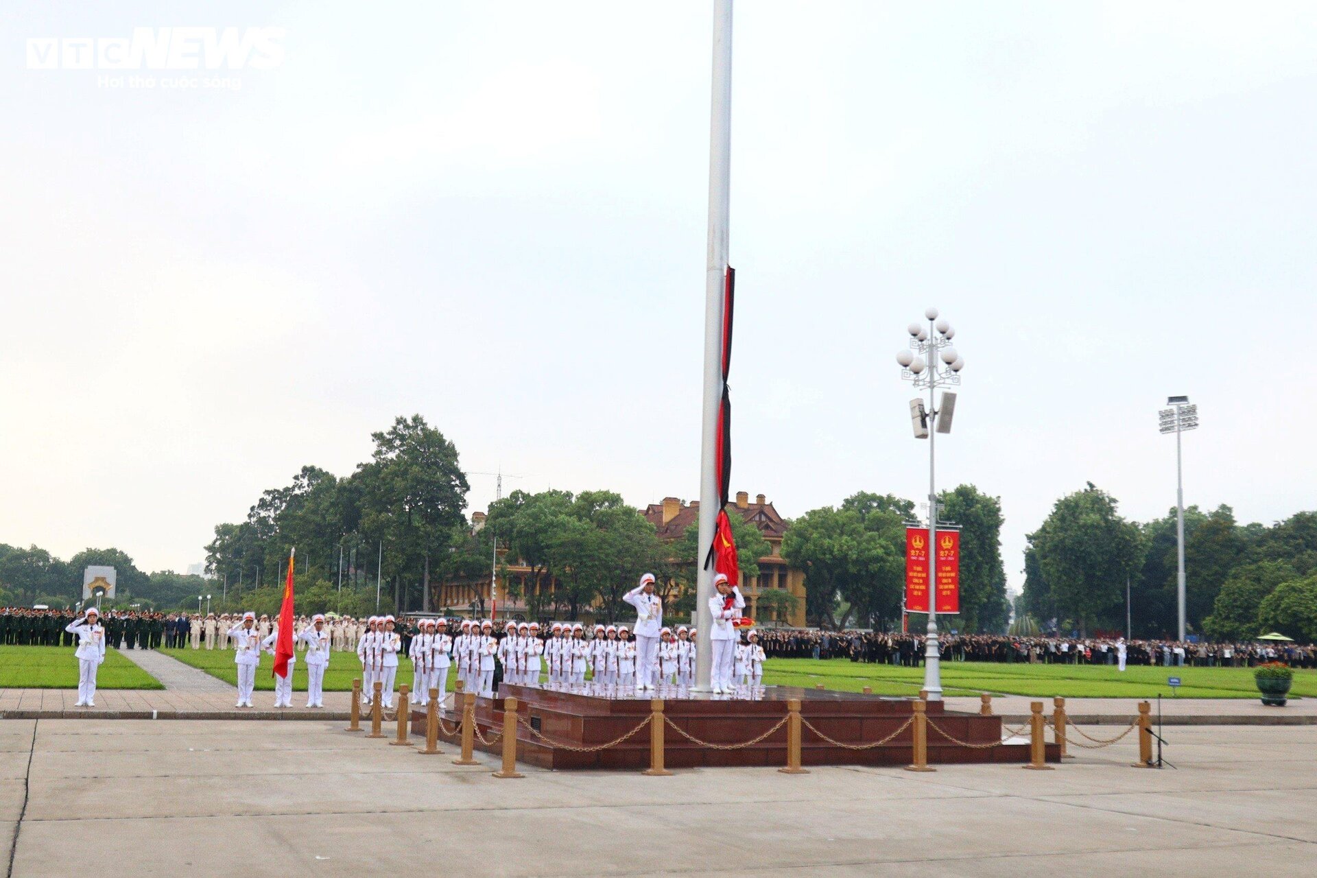 Lễ thượng cờ rủ Quốc tang Tổng Bí thư Nguyễn Phú Trọng - 9
