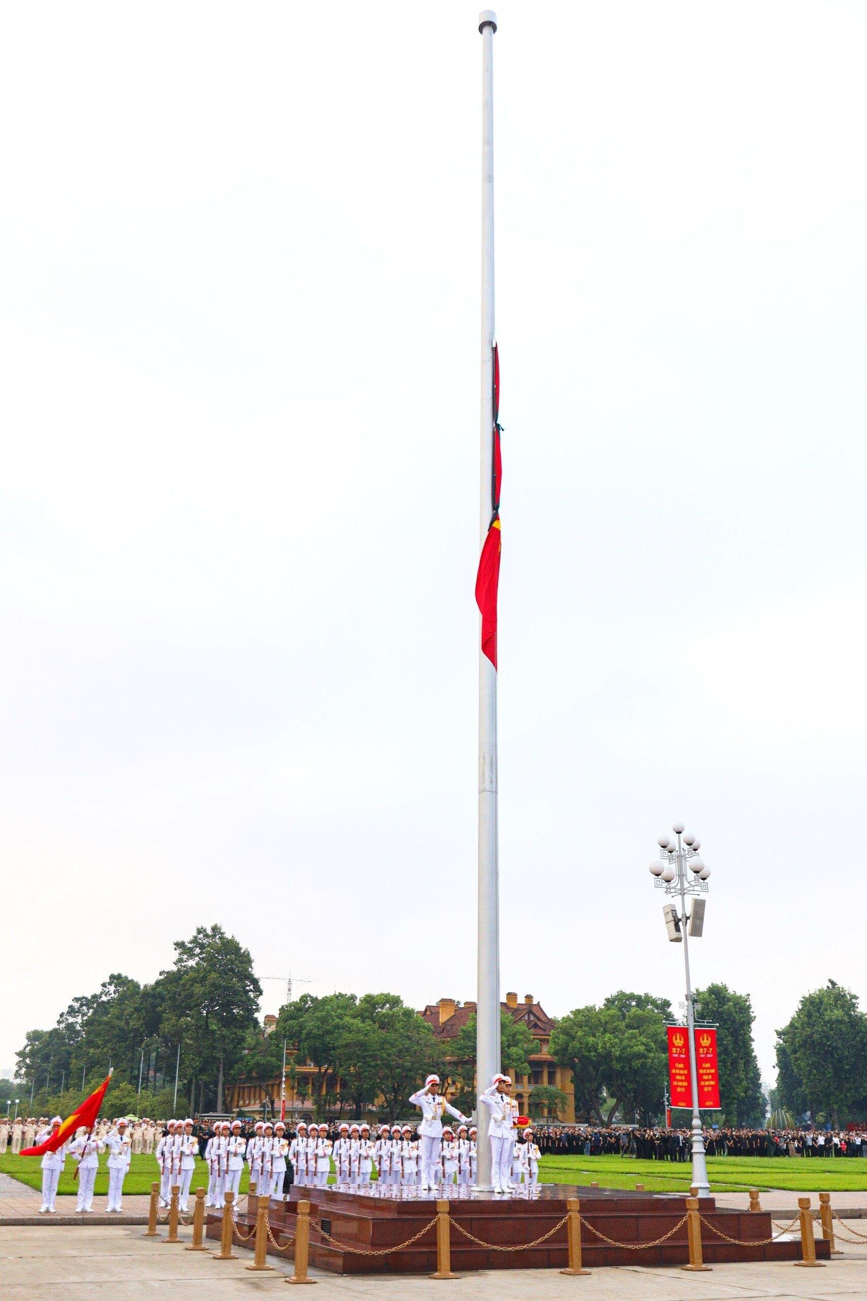 Lễ thượng cờ rủ Quốc tang Tổng Bí thư Nguyễn Phú Trọng - 10