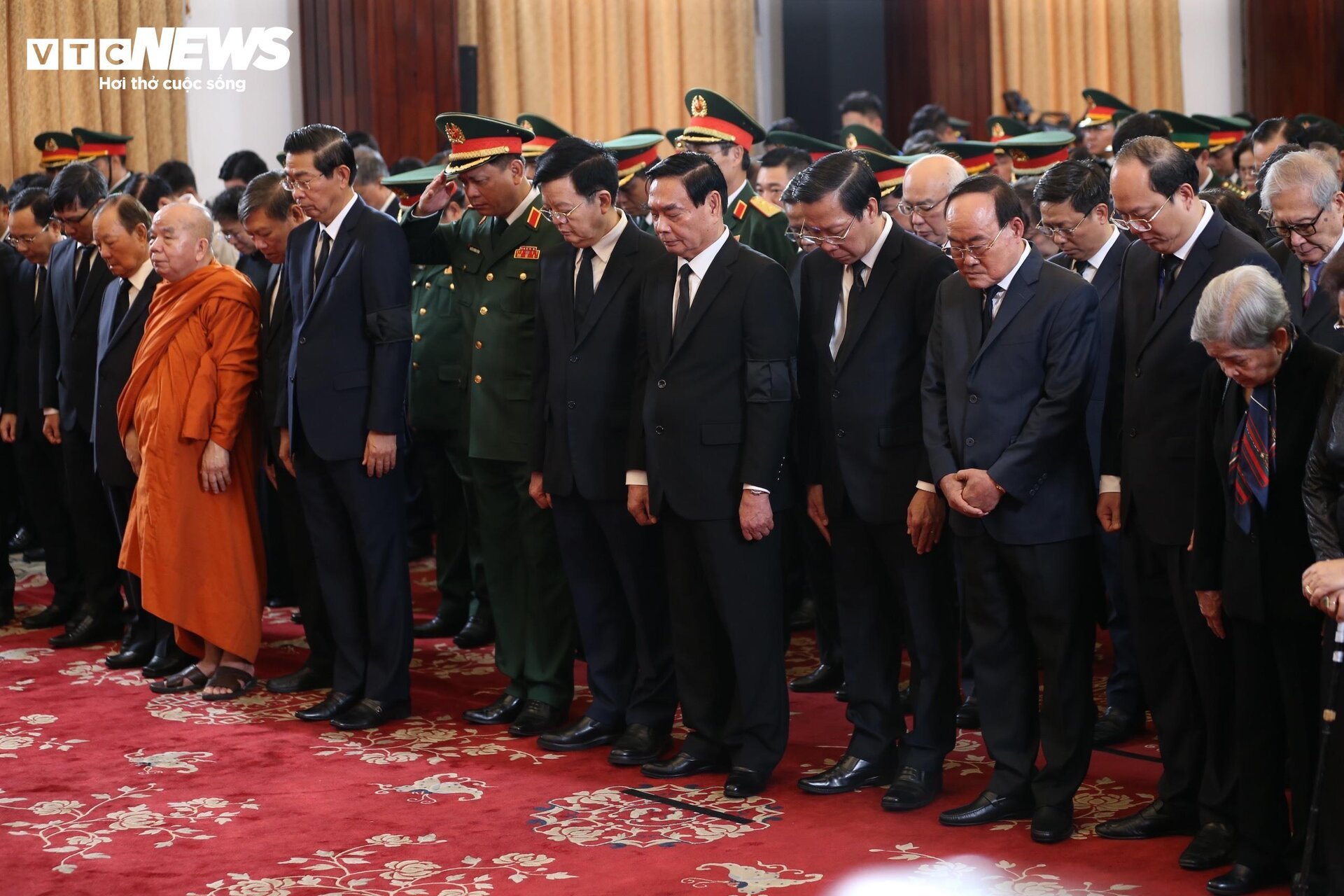 Bật khóc theo dõi Lễ truy điệu Tổng Bí thư Nguyễn Phú Trọng tại TP.HCM - 2