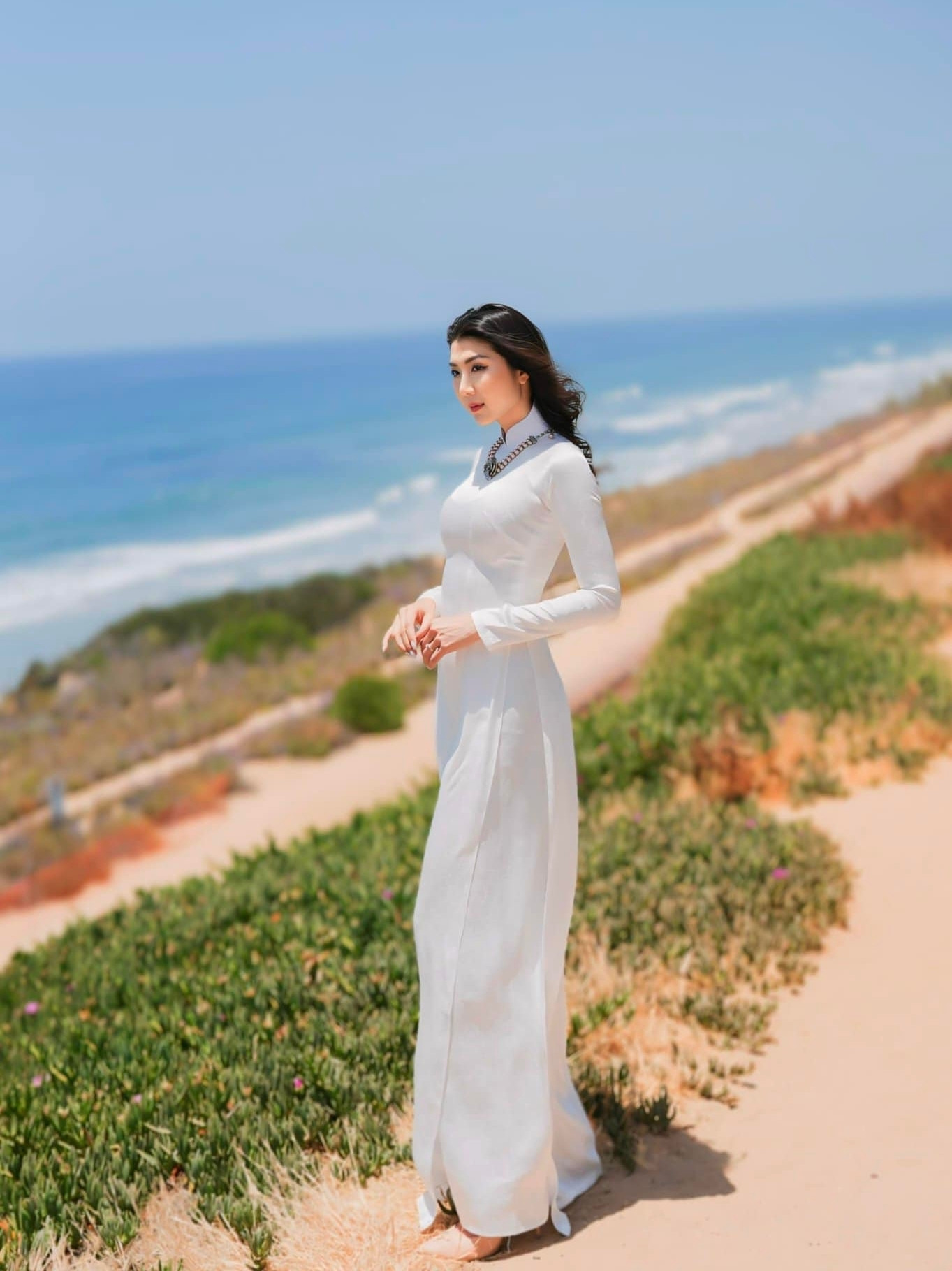 Sao Việt 27/7: Kasim Hoàng Vũ lộ diện khác lạ sau bạo bệnh - 9