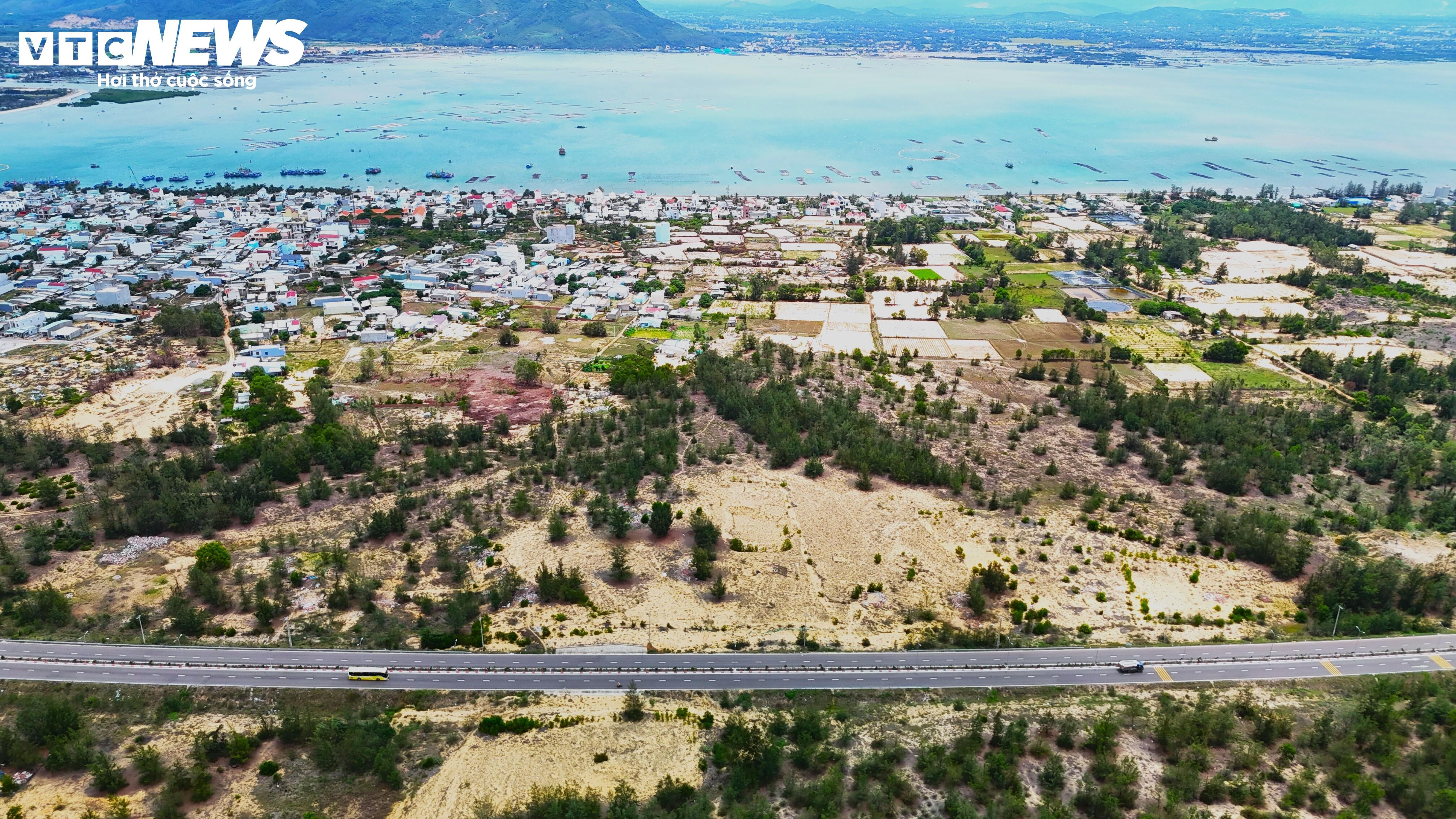 Bình Định làm gì với quỹ đất ven biển 2.200 ha? - 2