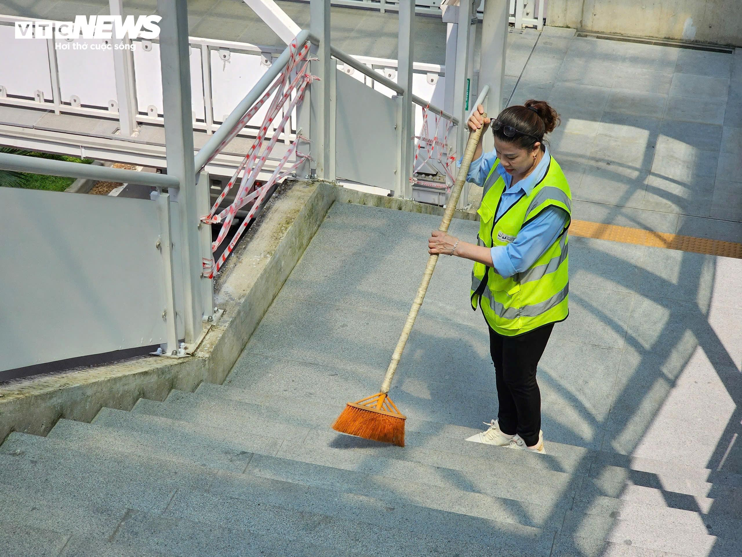 Trải nghiệm tàu metro Nhổn - Ga Hà Nội trước ngày chạy thương mại - 8