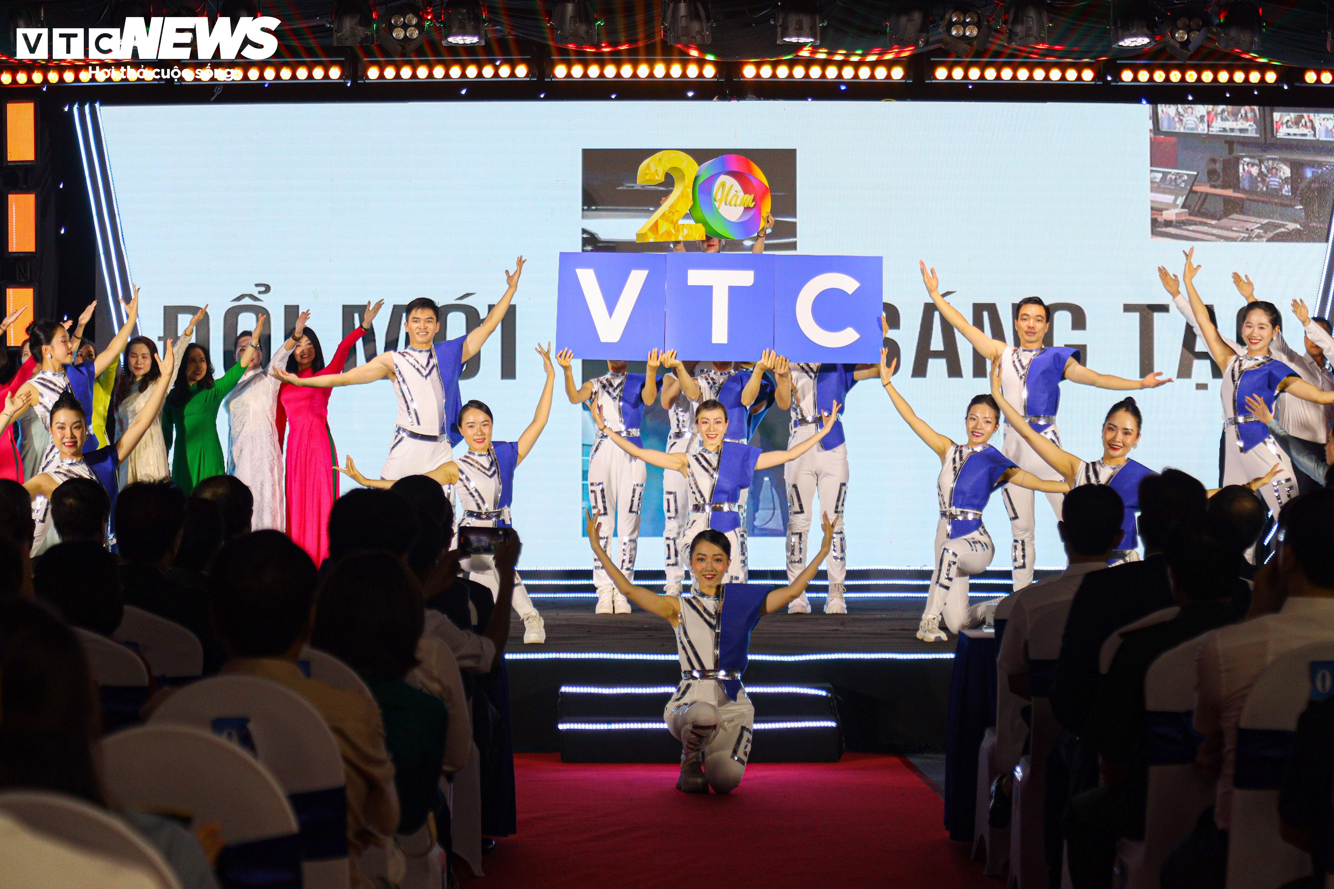 Toàn cảnh lễ kỷ niệm 20 năm thành lập Đài Truyền hình Kỹ thuật số VTC - 18
