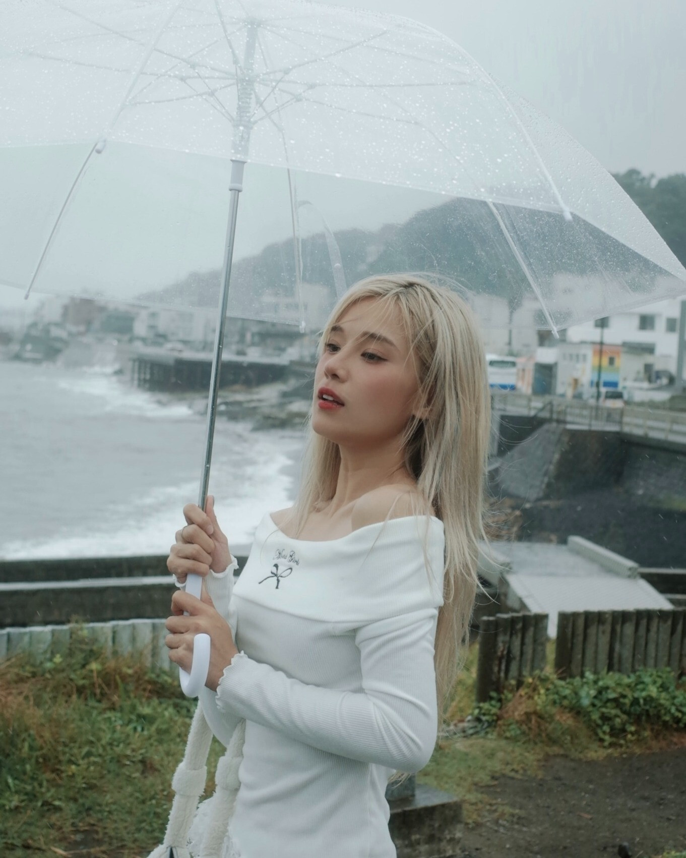 Sao Việt 22/8: Tăng Thanh Hà khoe con gái, Trịnh Kim Chi đón tuổi 53 - 14