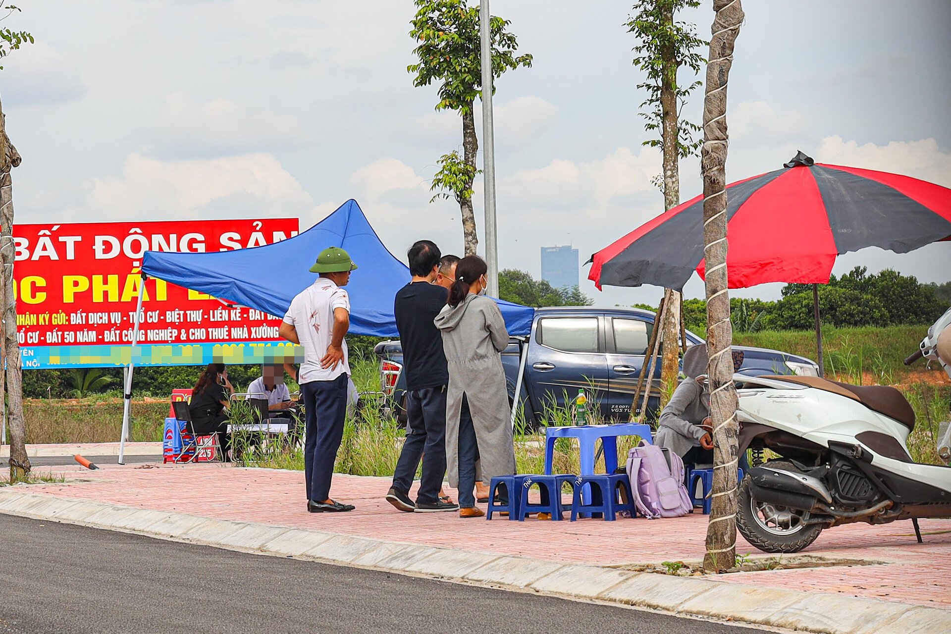 Cận cảnh khu đất đấu giá cao bất thường ở Hoài Đức, Hà Nội - 15