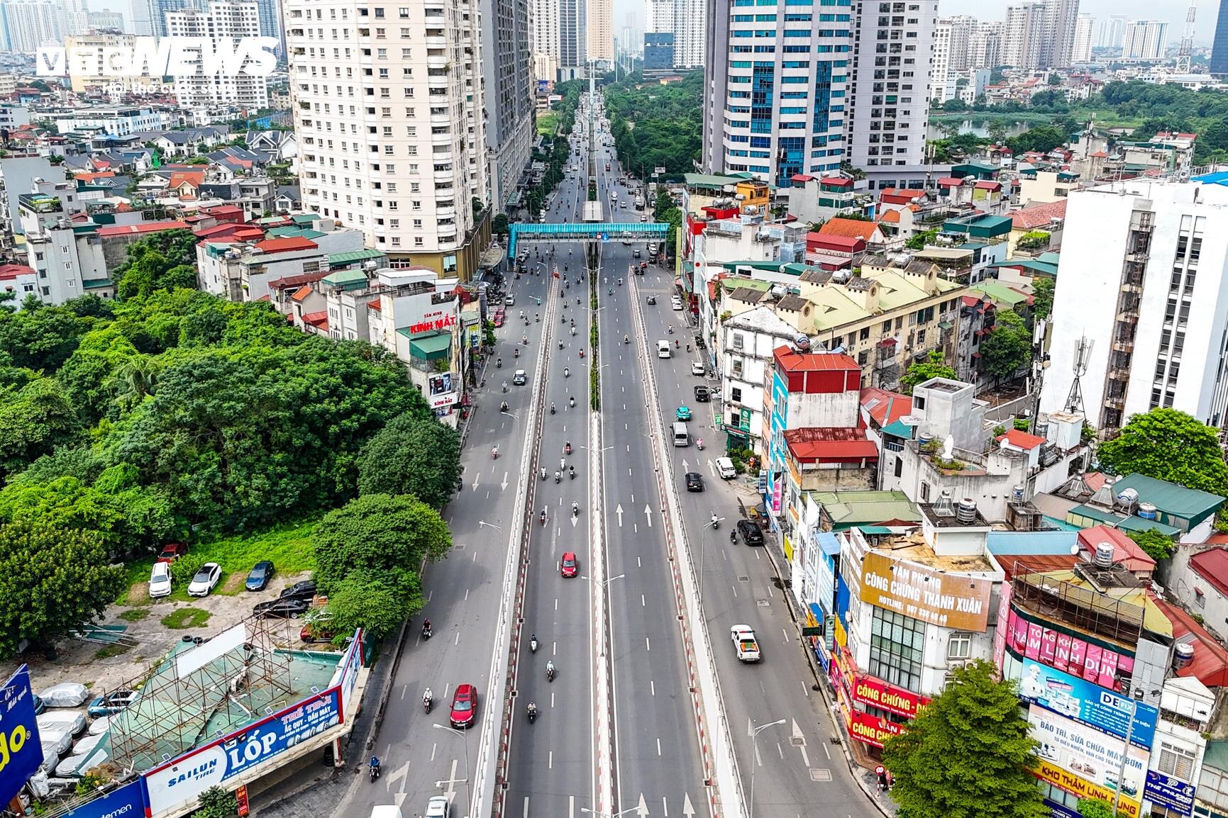 Nhìn từ trên cao 7 tuyến đường sắp bị xén vỉa hè, dải phân cách ở Hà Nội - 3