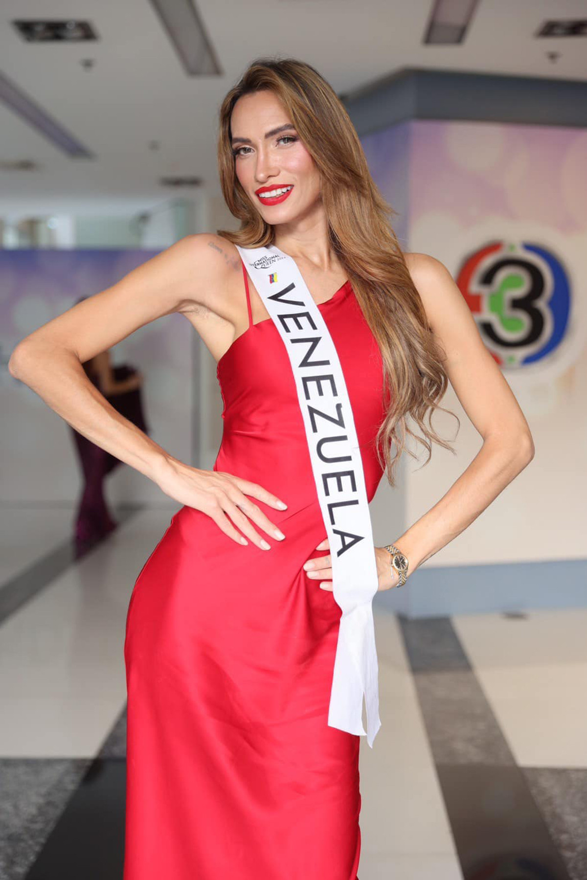 Điểm danh 11 mỹ nhân cạnh tranh Hoa hậu Chuyển giới quốc tế với Tường San - 18