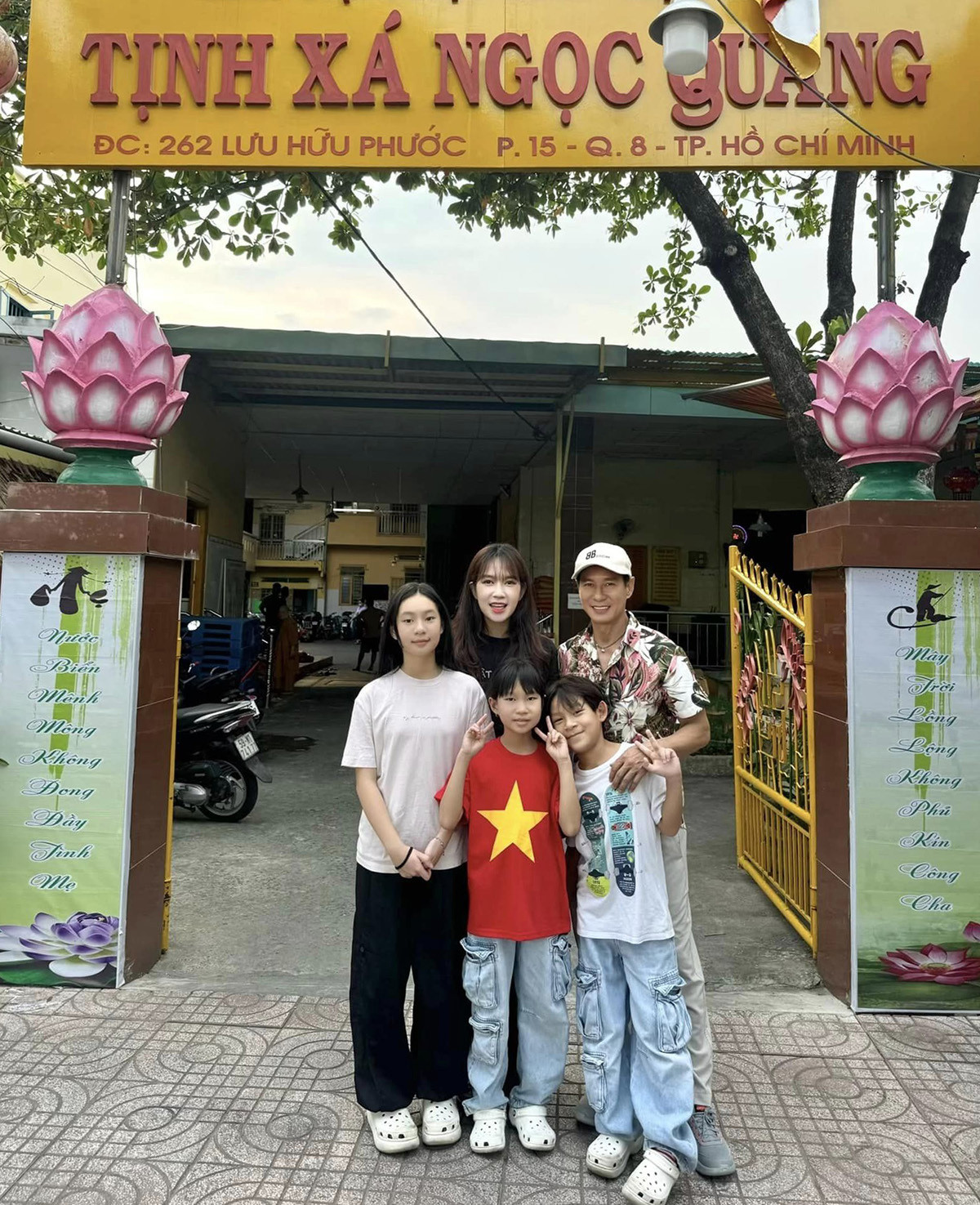 Sao Việt 26/8: Khánh Vân khoe cơ bụng, Vân Dung hé lộ thêm ảnh con trai lúc nhỏ - 14