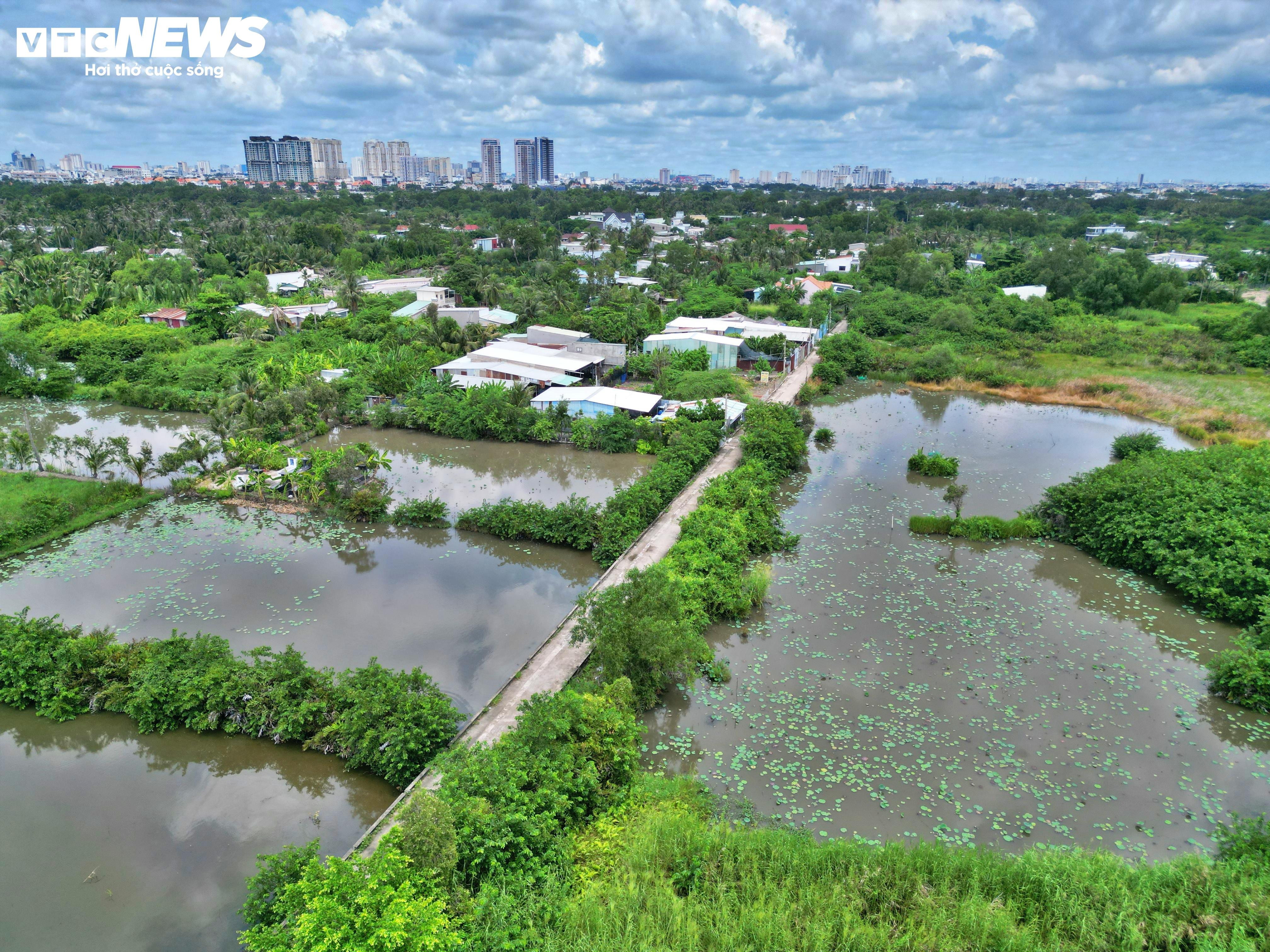 Cận cảnh dự án treo hơn 3 thập kỷ thành 'ốc đảo' giữa lòng TP.HCM - 11