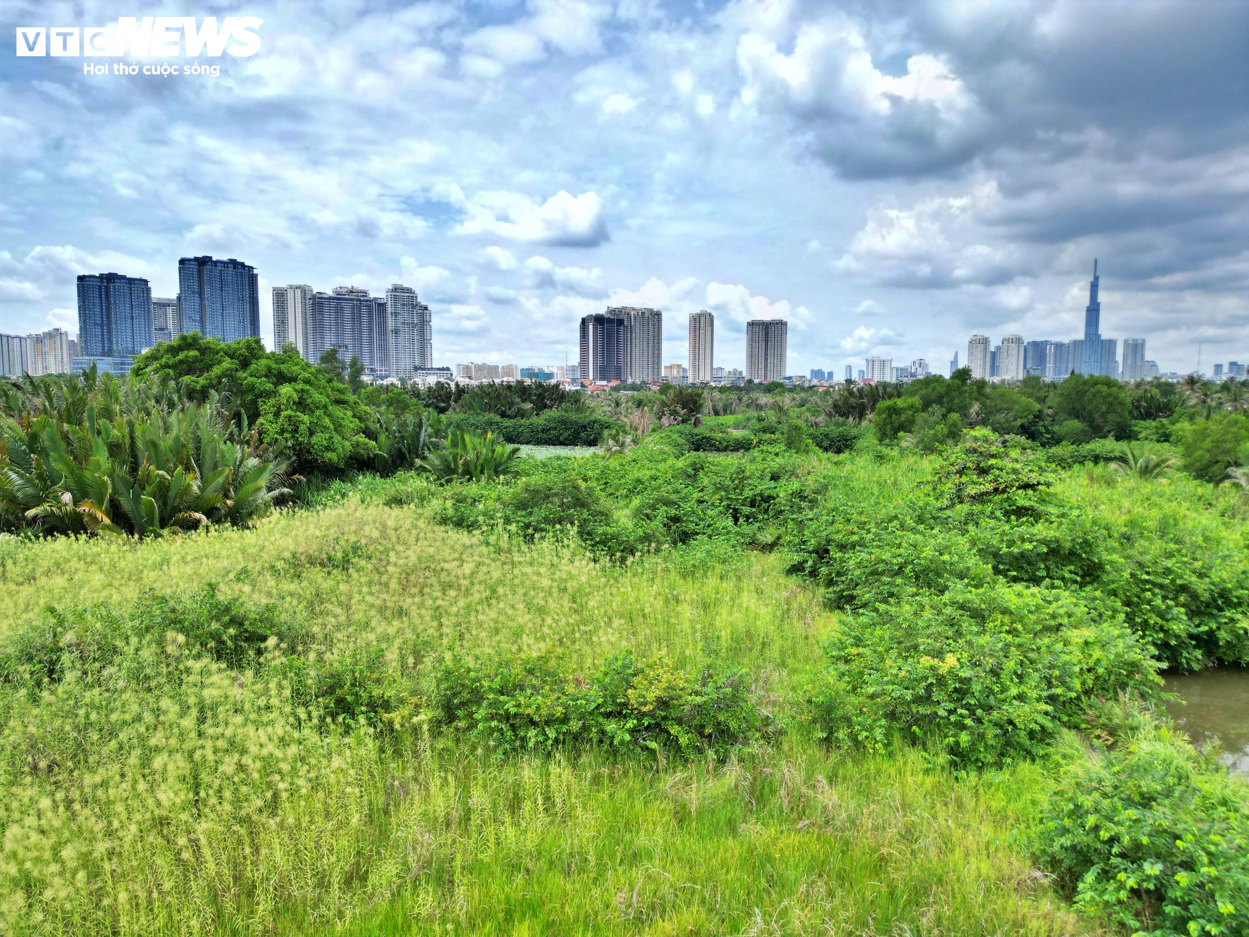 Cận cảnh dự án treo hơn 3 thập kỷ thành 'ốc đảo' giữa lòng TP.HCM - 13