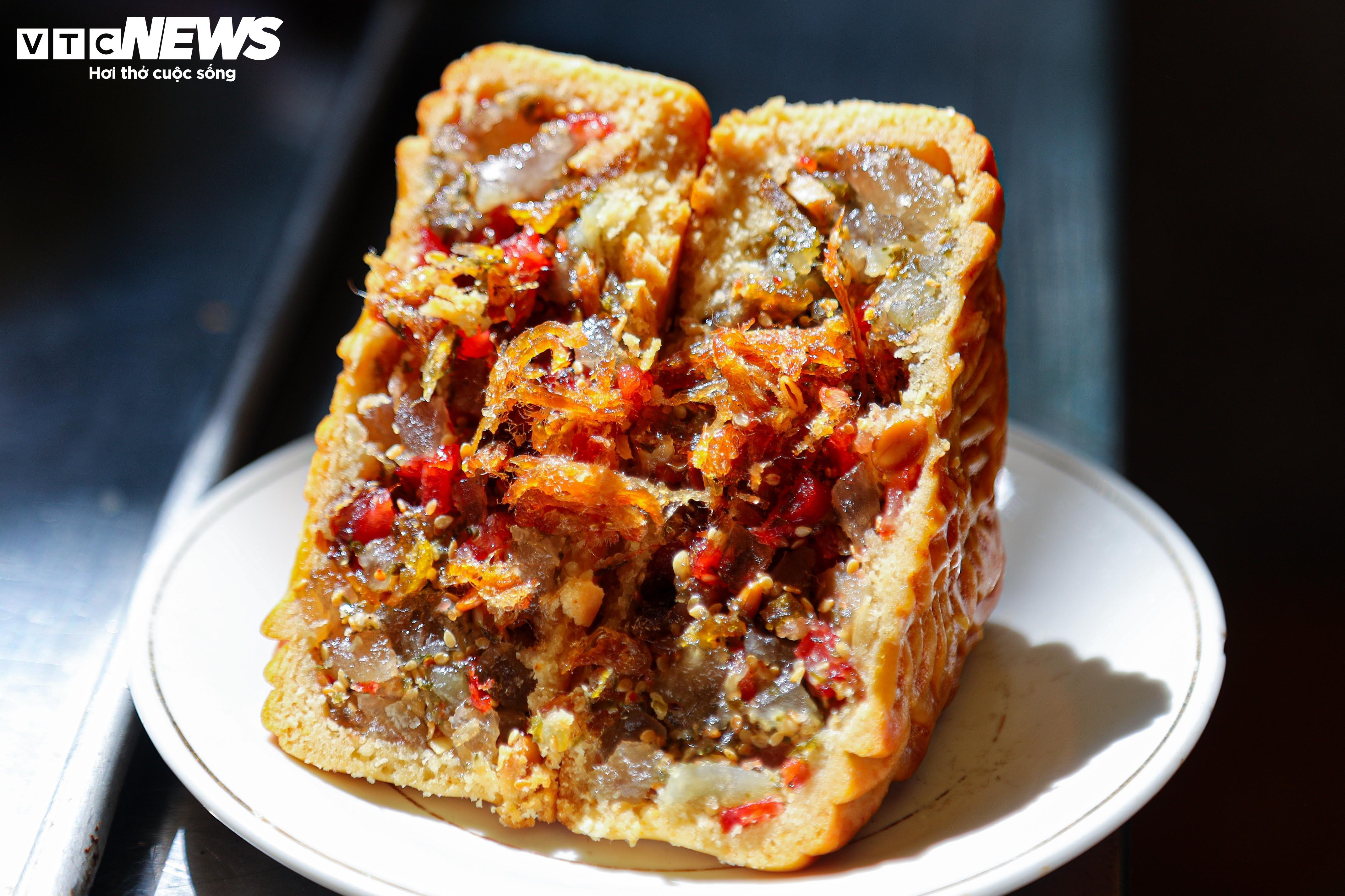 Khách ưa chuộng bánh trung thu truyền thống, các lò sản xuất thâu đêm - 21