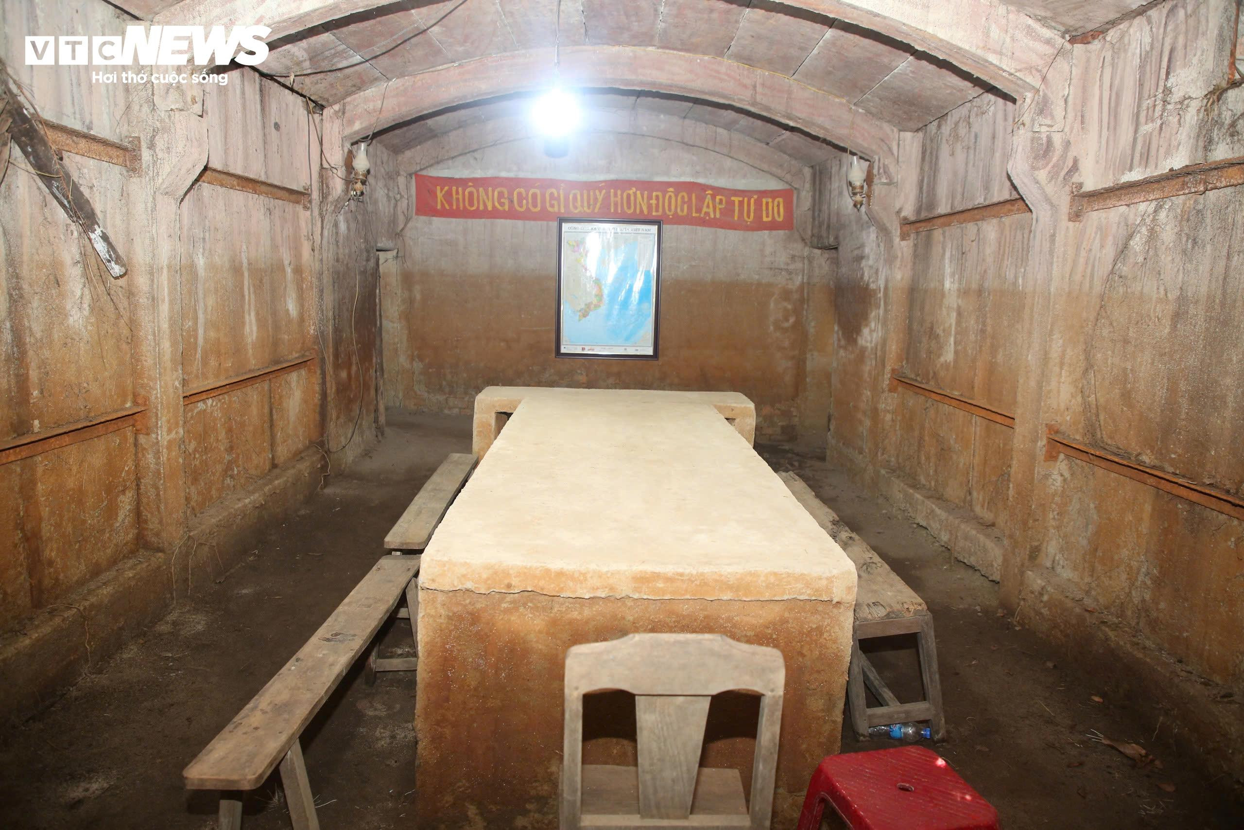 Cận cảnh địa đạo dài 32km nằm ẩn dưới ngôi đình cổ hơn 300 năm tuổi - 5