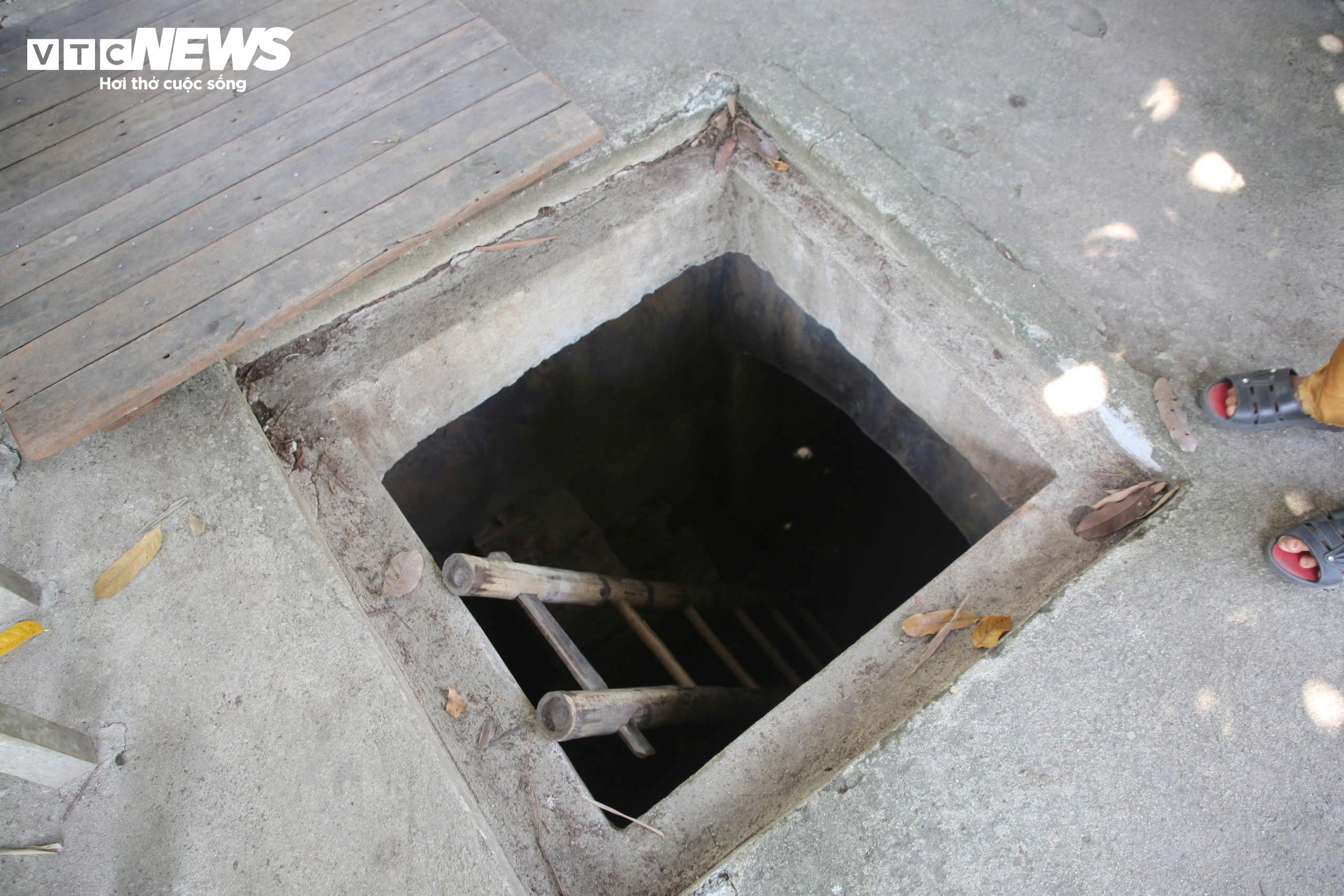 Cận cảnh địa đạo dài 32km nằm ẩn dưới ngôi đình cổ hơn 300 năm tuổi - 6