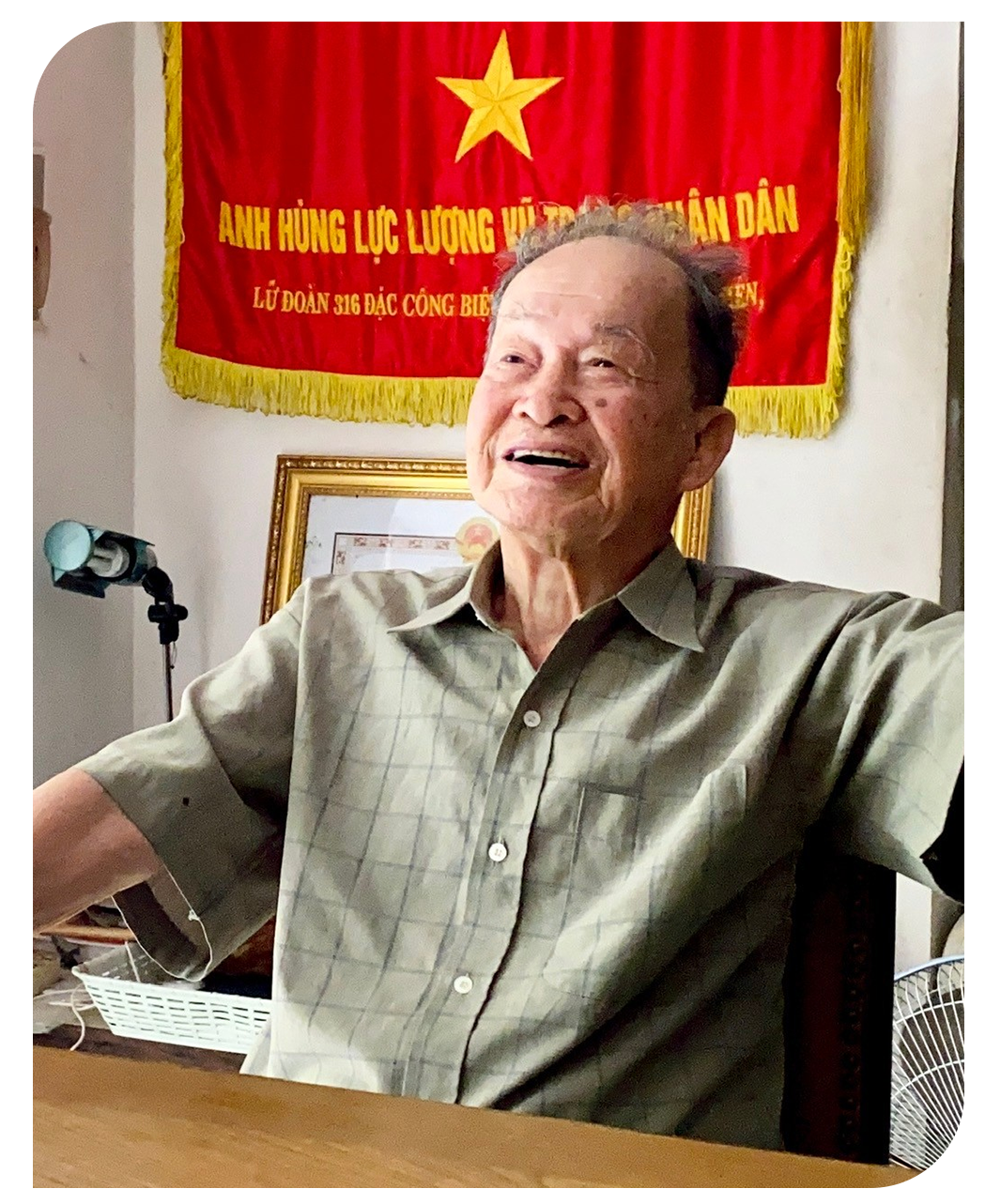 Huyền thoại tình báo kể chuyện thoát chết trong gang tấc - 7