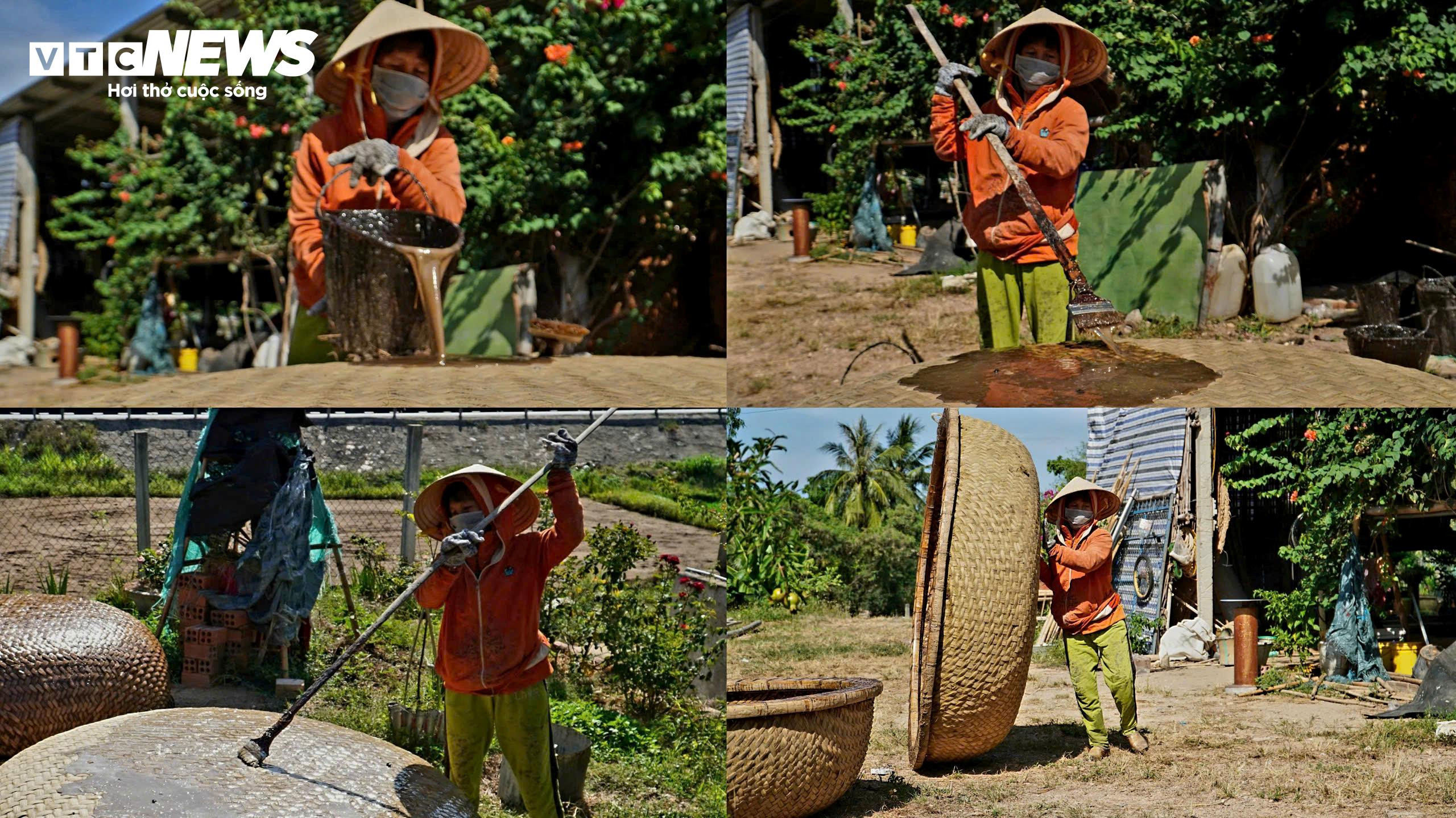 Về Phú Yên mục sở thị ‘tuyệt chiêu’ chống thấm cho thuyền thúng của ngư dân - 9