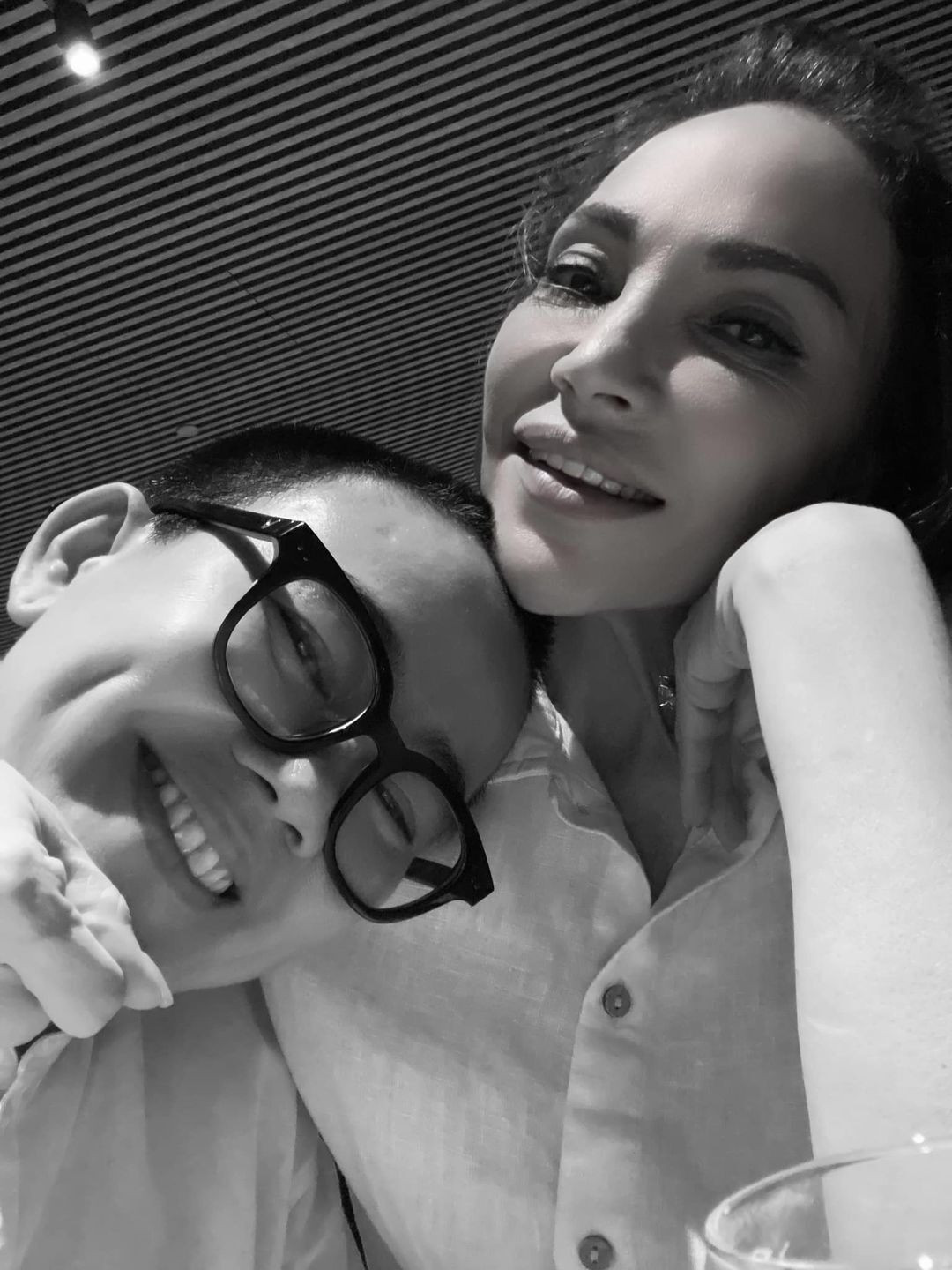 Sao Việt 3/9: Vợ chồng Trấn Thành hẹn hò, NSƯT Ngọc Quỳnh du lịch cùng bạn gái - 9