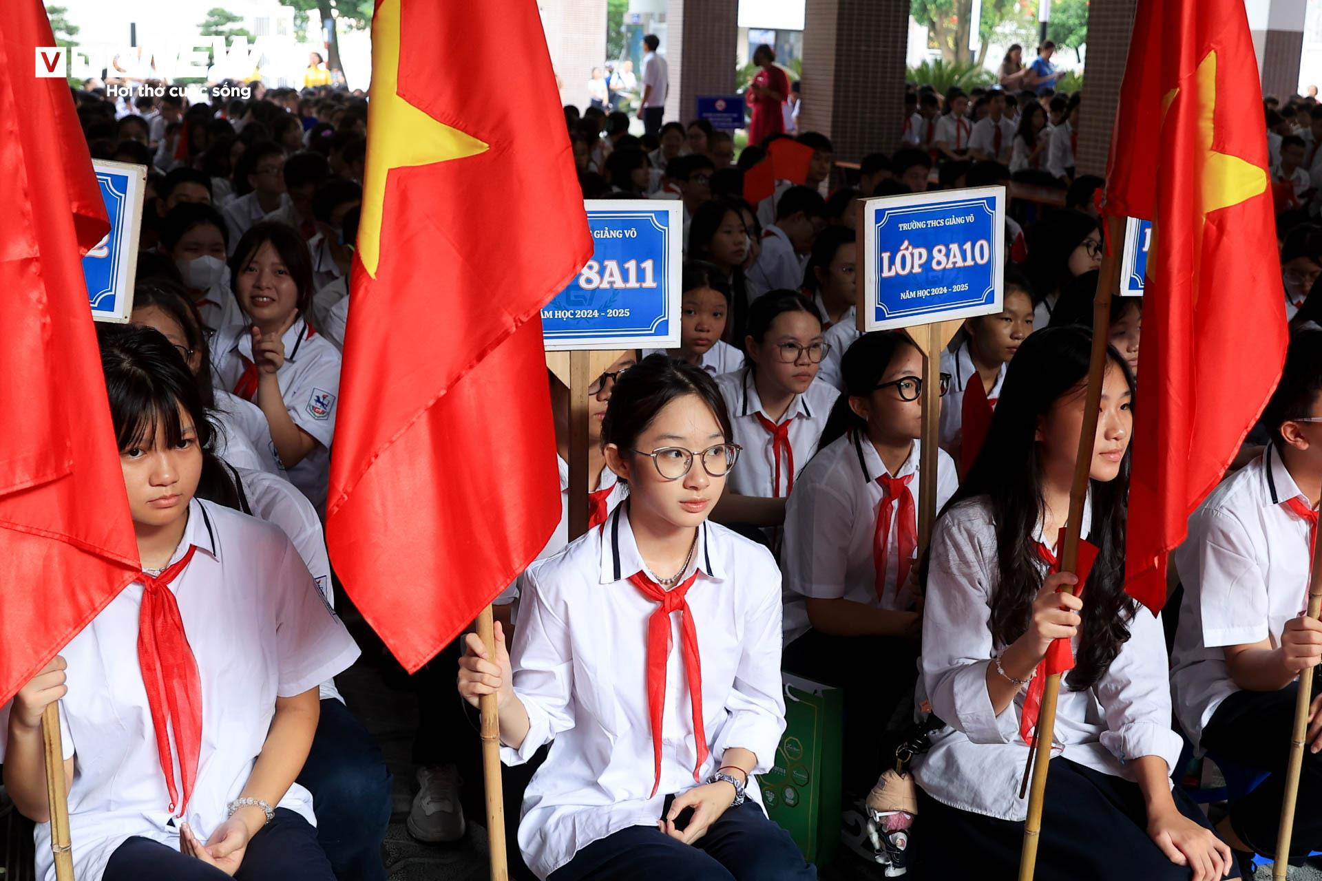 Hơn 23 triệu học sinh cả nước bước vào năm học mới 2024-2025 - 12