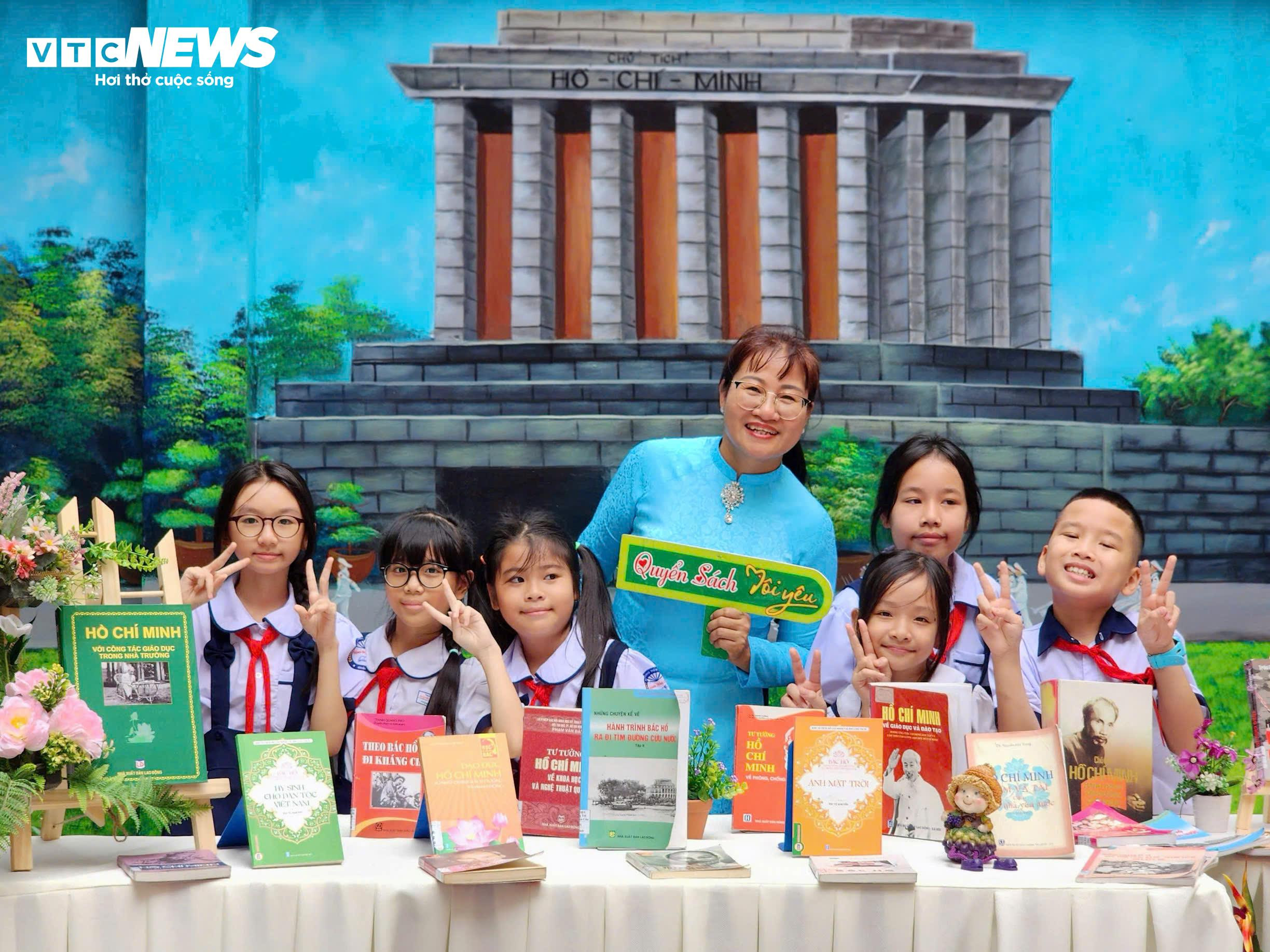 Hơn 23 triệu học sinh cả nước bước vào năm học mới 2024-2025 - 56