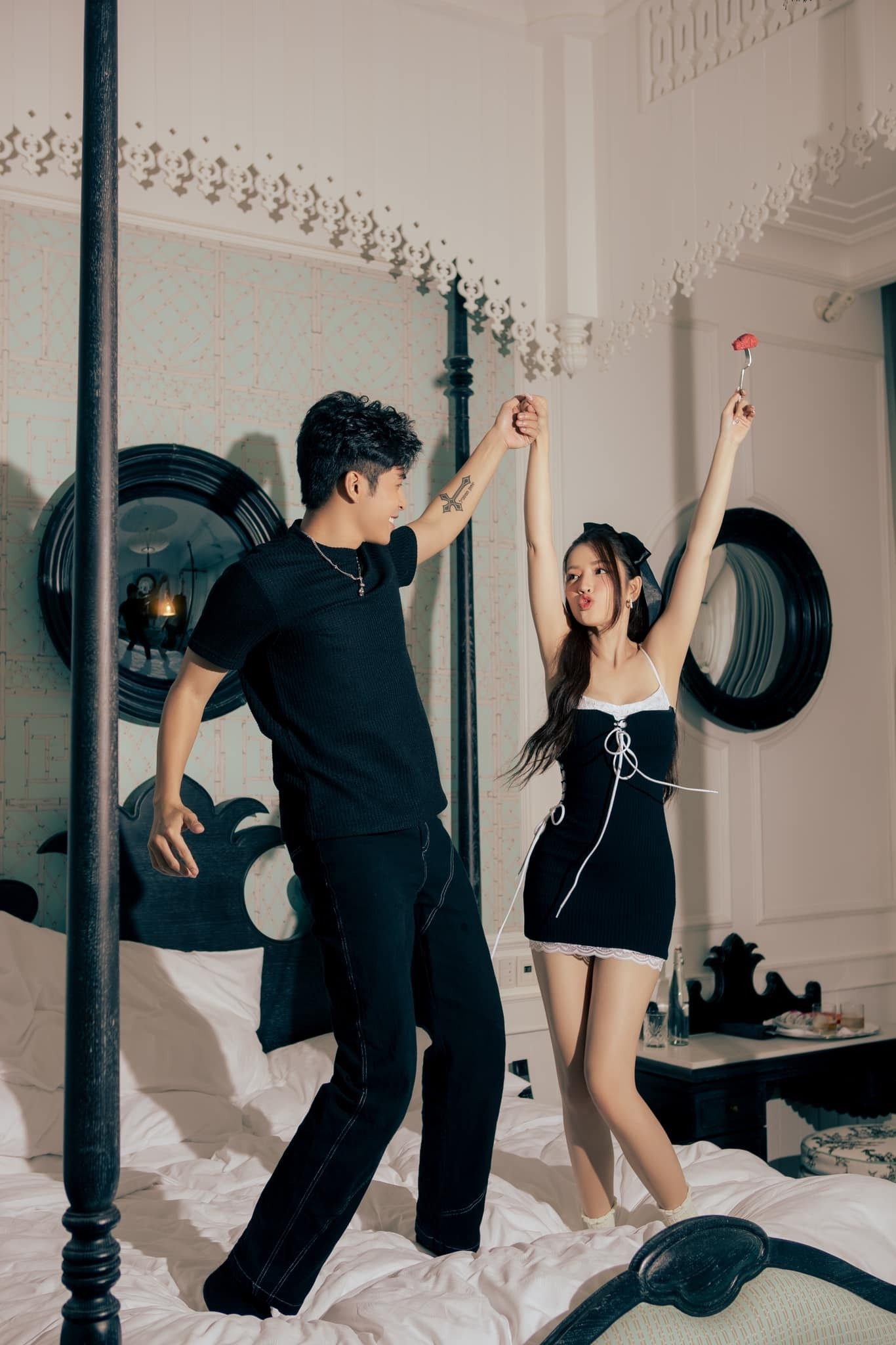 Sao Việt 7/9: Mai Phương Thúy than thở tuổi già, Trang Pháp phủ nhận tin hẹn hò - 4