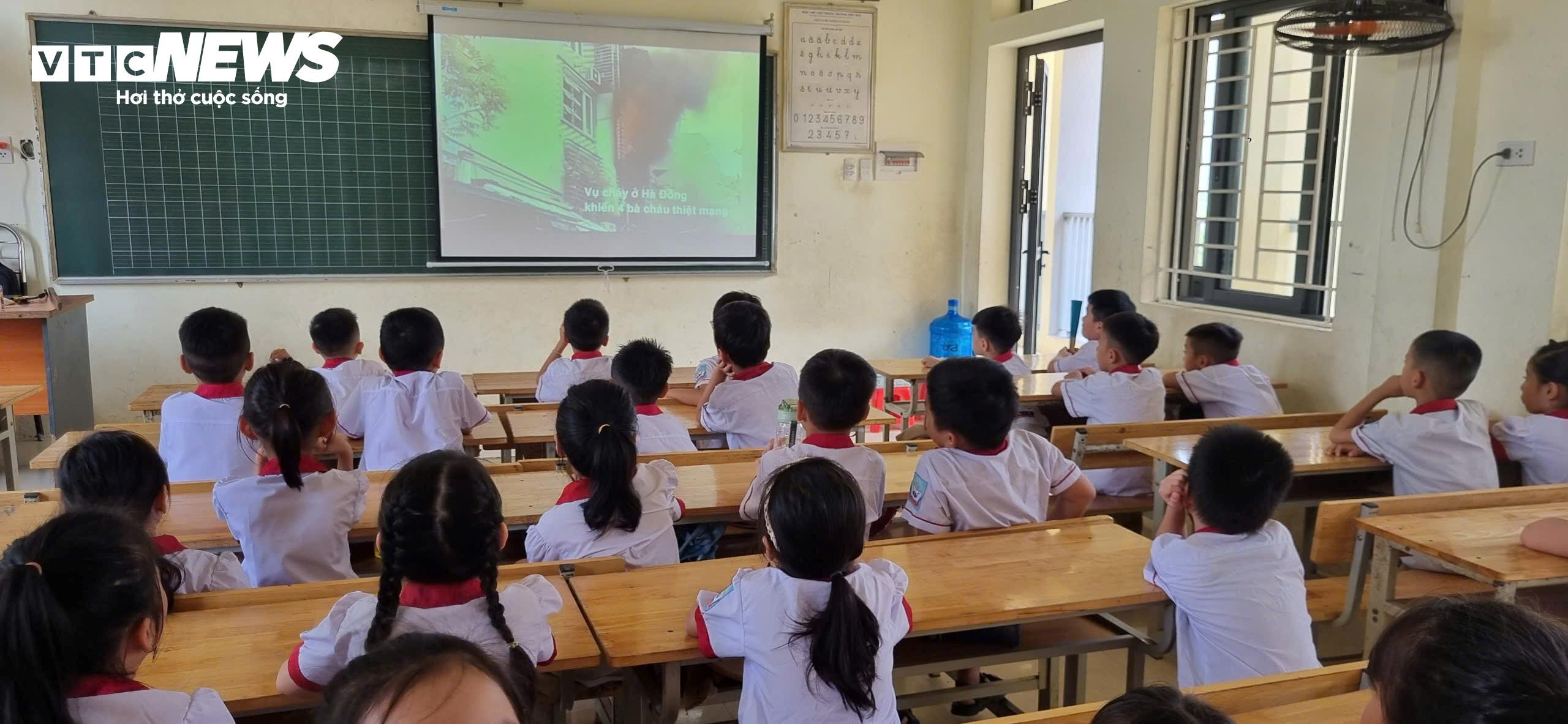 Hơn 23 triệu học sinh cả nước bước vào năm học mới 2024-2025 - 18