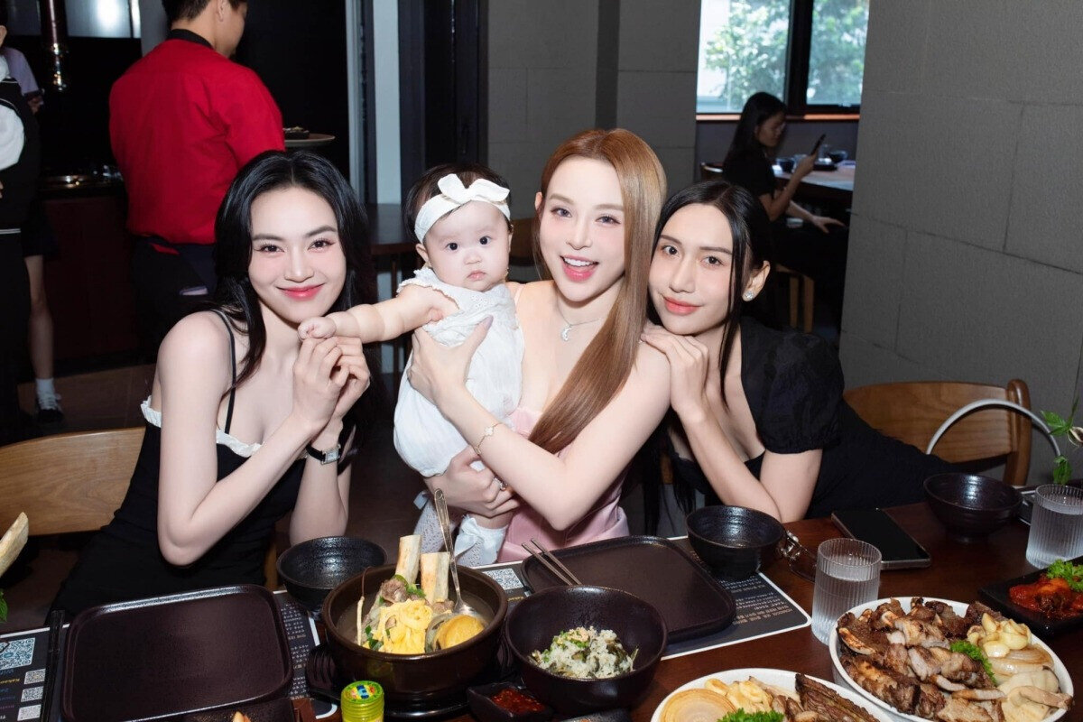 Sao Việt 15/9: Hồ Ngọc Hà, Lệ Quyên chạm mặt tại MUV, Tự Long khen Binz - 5