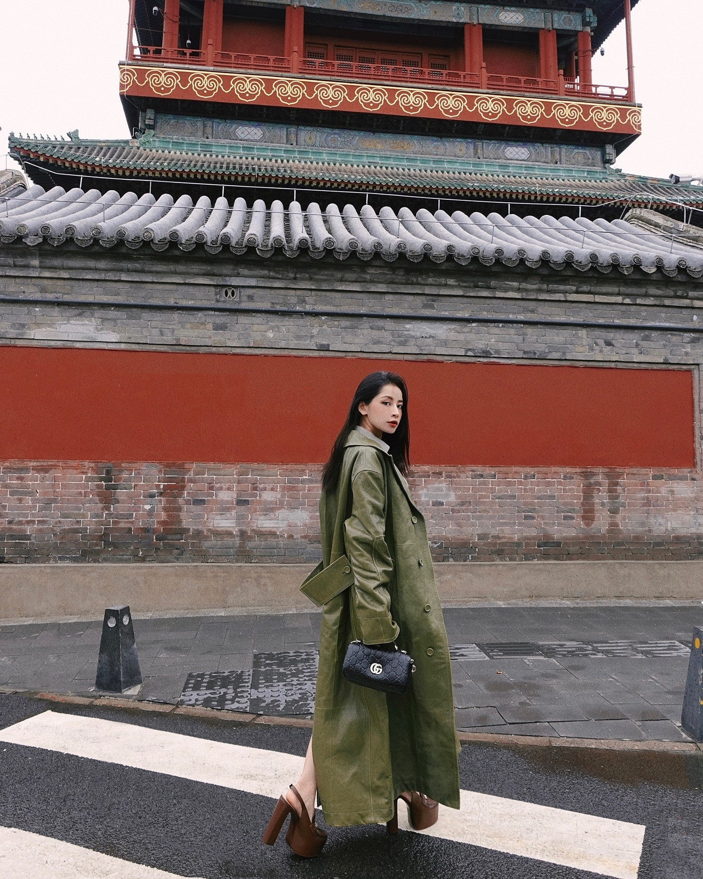 Sao Việt 17/9: Kỳ Duyên rạng rỡ sau đăng quang, Vân Dung trẻ đẹp ở tuổi U50 - 15