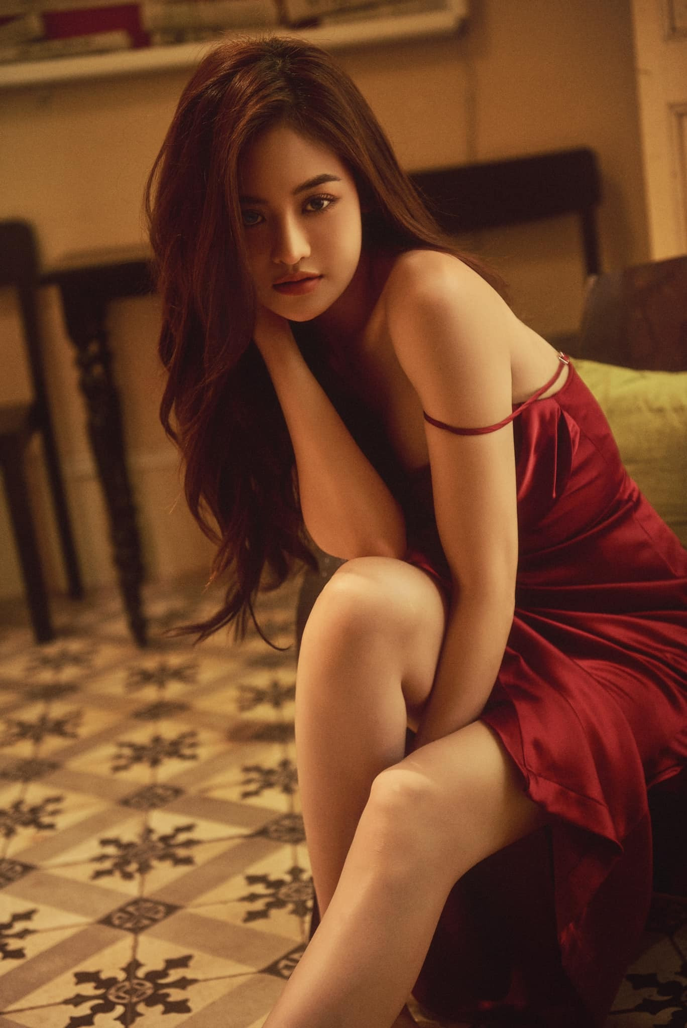 Sao Việt 17/9: Kỳ Duyên rạng rỡ sau đăng quang, Vân Dung trẻ đẹp ở tuổi U50 - 9