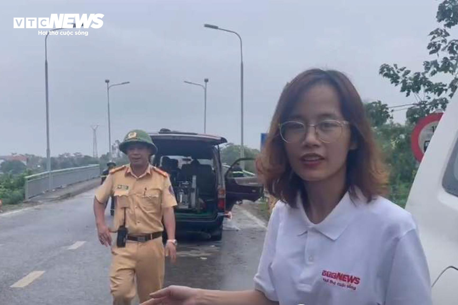 Những dấu ấn của phóng viên trong trận bão lũ lịch sử - 7