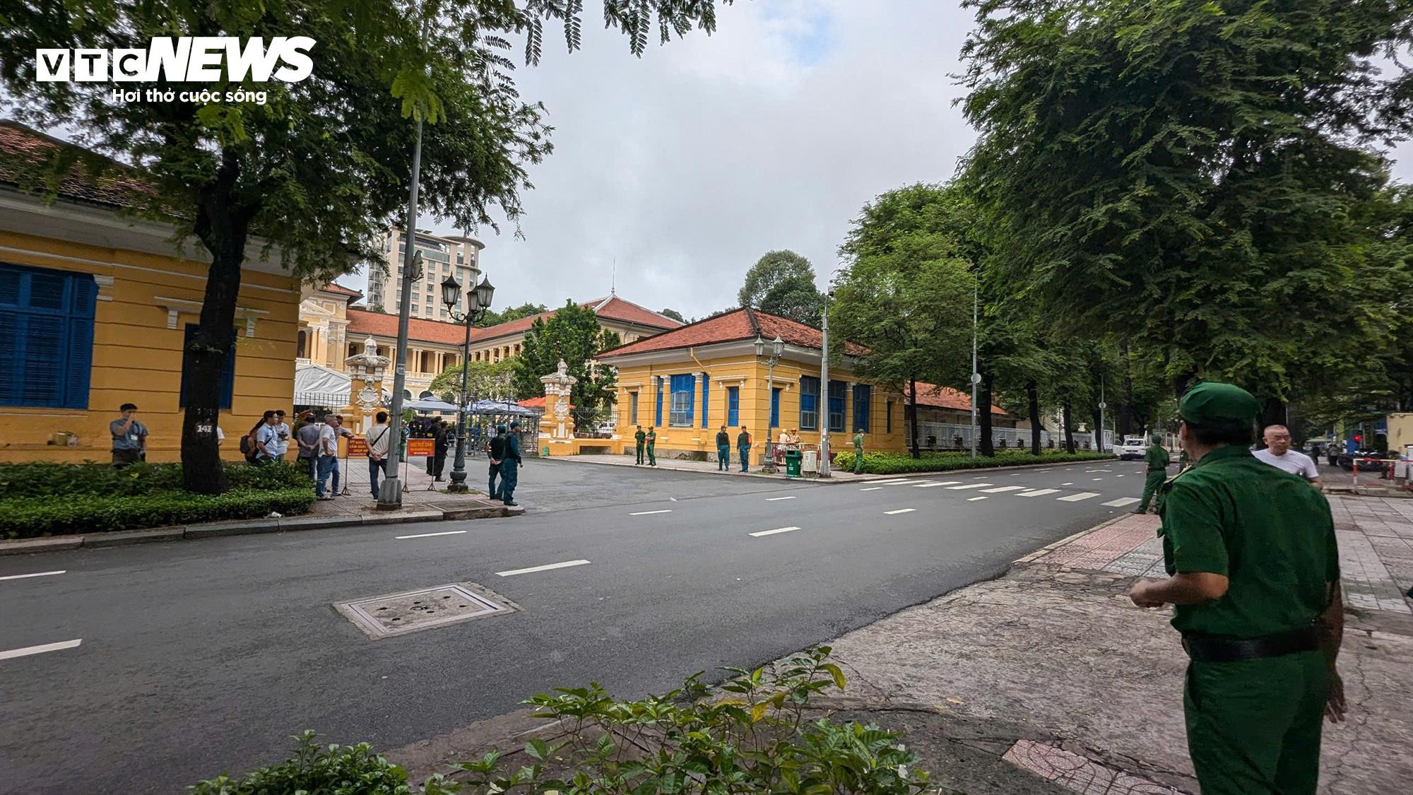 An ninh thắt chặt tại phiên tòa xét xử vụ án Trương Mỹ Lan giai đoạn 2 - 2