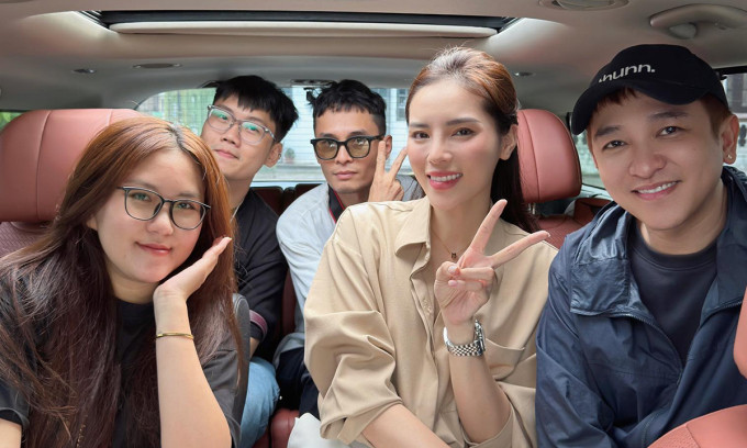 Sao Việt 22/9: Trường Giang và con gái diện đồ đôi, Duy Mạnh ôm Tuấn Hưng - 13