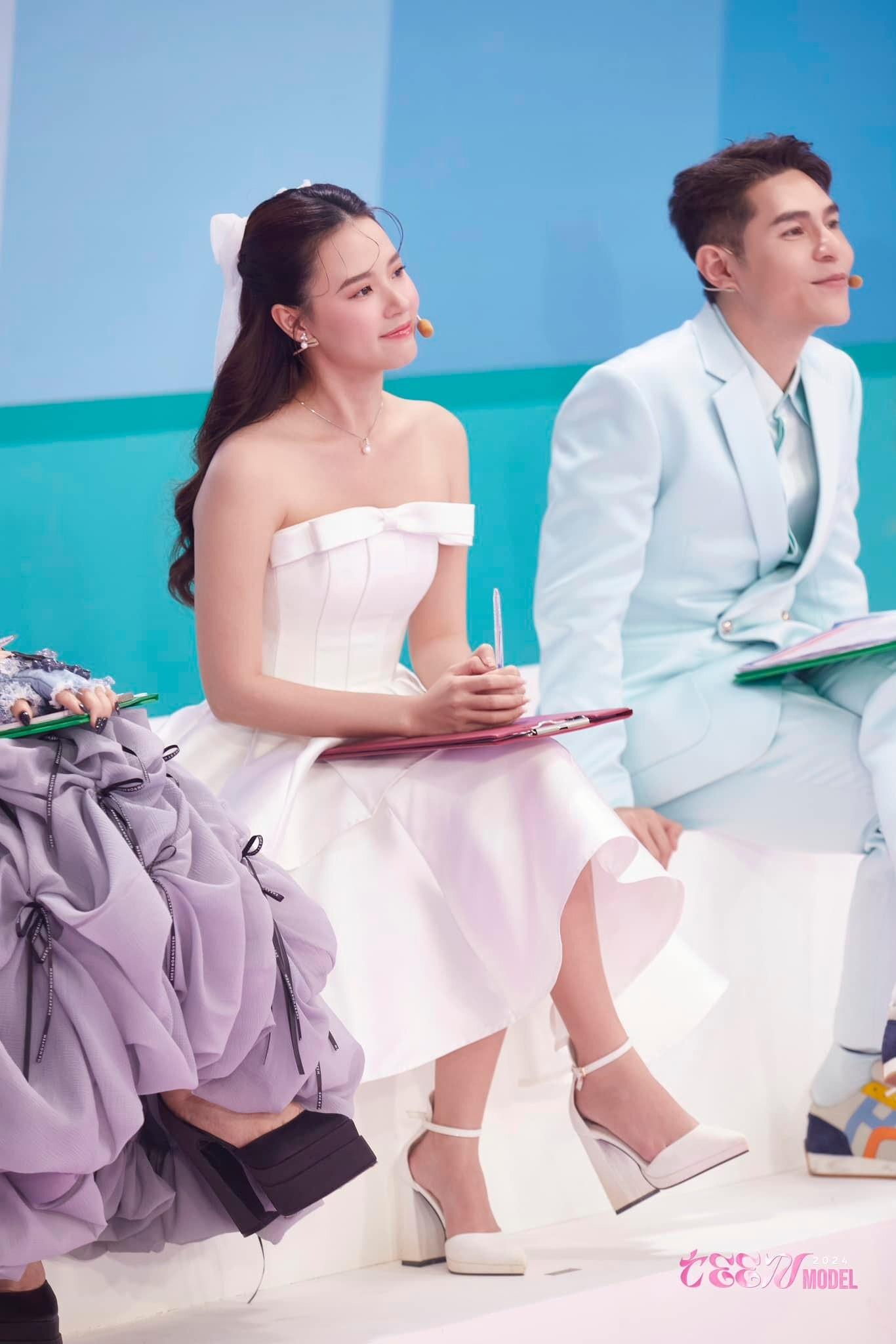 Sao Việt 25/9: Trấn Thành khoe đại gia đình, Lý Hải tìm địa điểm quay Lật mặt 8 - 5