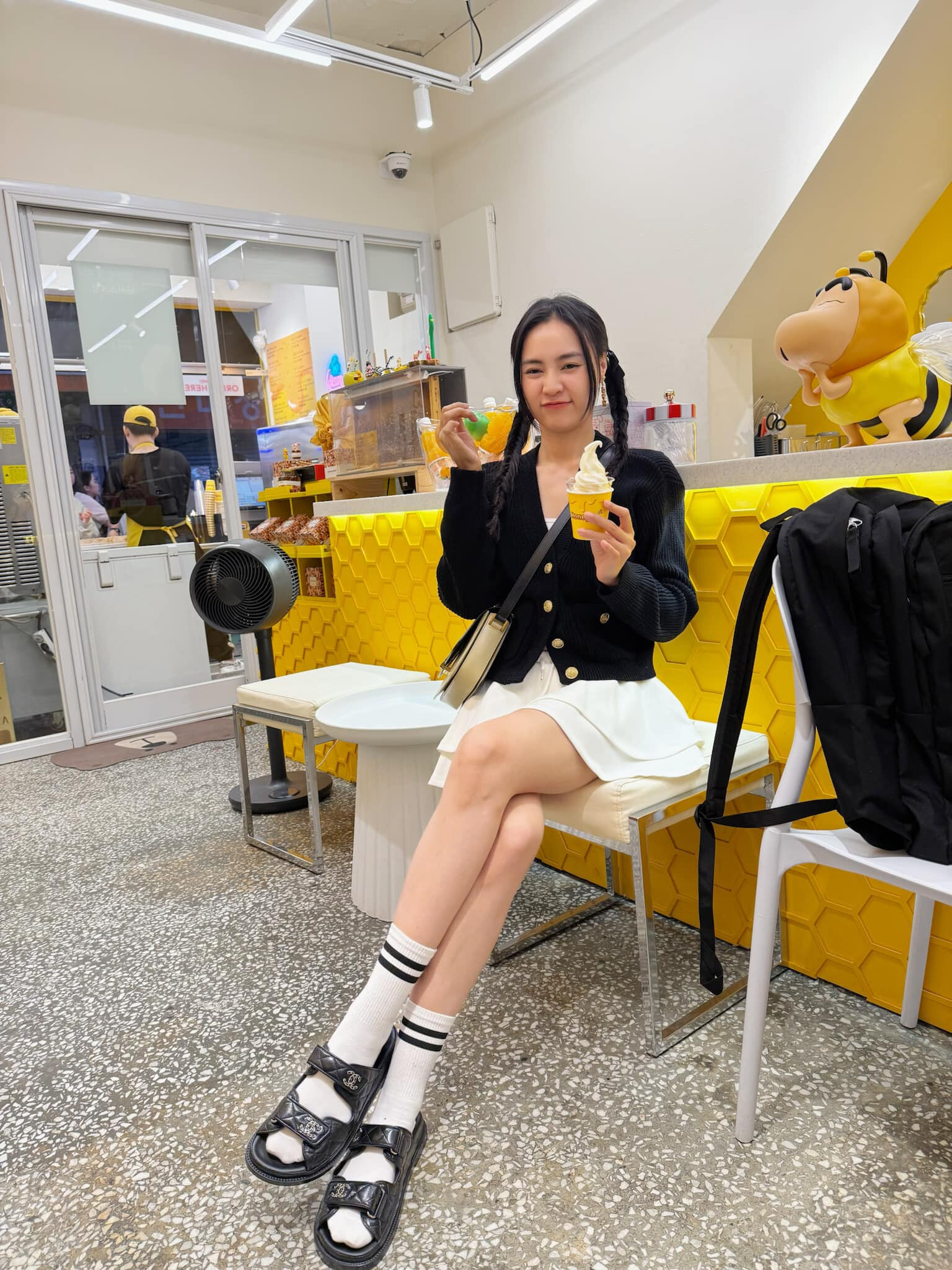 Sao Việt 7/10: Con trai Trường Giang tròn 1 tuổi, Midu đón sinh nhật bên chồng - 6