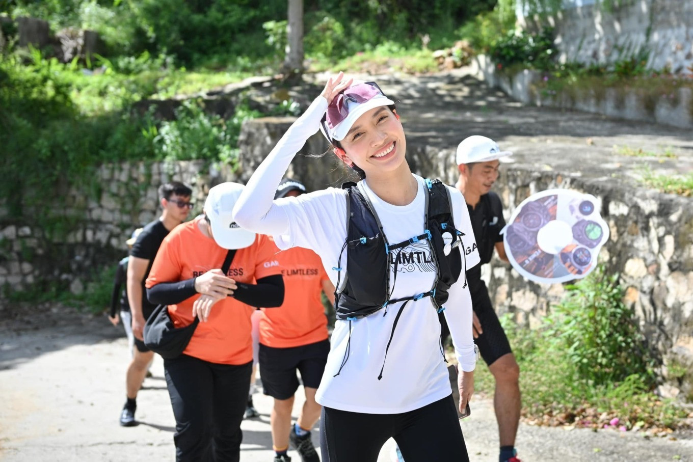 Sao Việt 7/10: Con trai Trường Giang tròn 1 tuổi, Midu đón sinh nhật bên chồng - 16