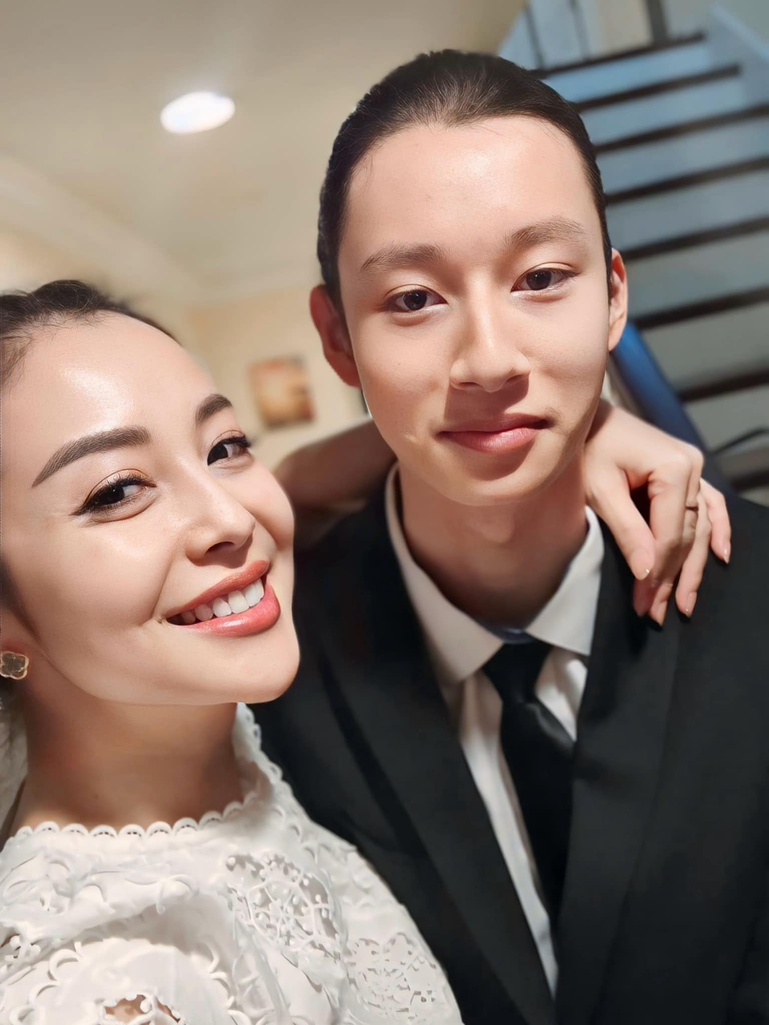 Sao Việt 8/10: Đỗ Mỹ Linh đẹp mặn mà, con trai Jennifer Phạm cao lớn ở tuổi 16 - 7