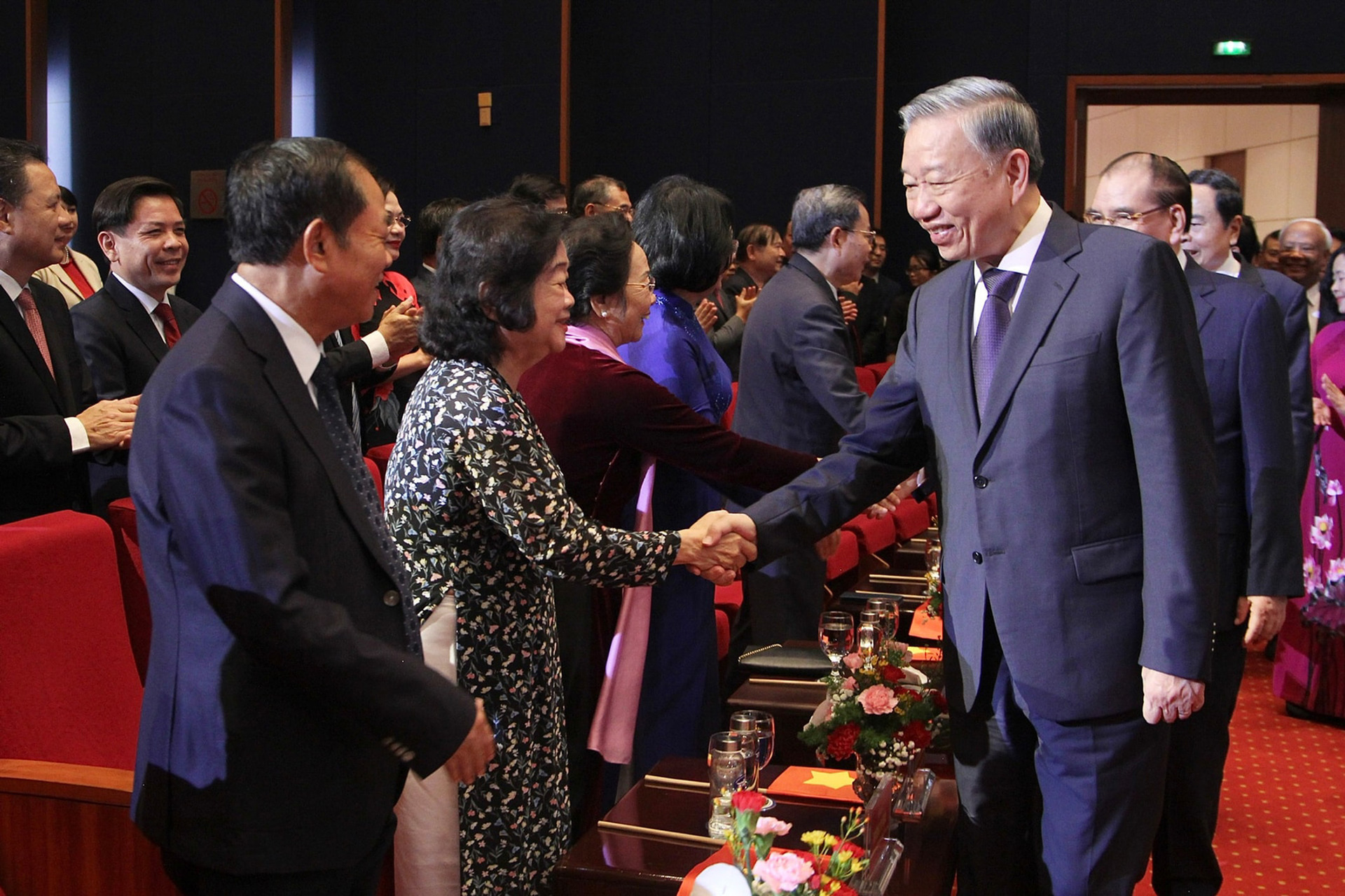 Tổng Bí thư, Chủ tịch nước Tô Lâm dự Lễ kỷ niệm 70 năm Ngày Giải phóng Thủ đô - 7