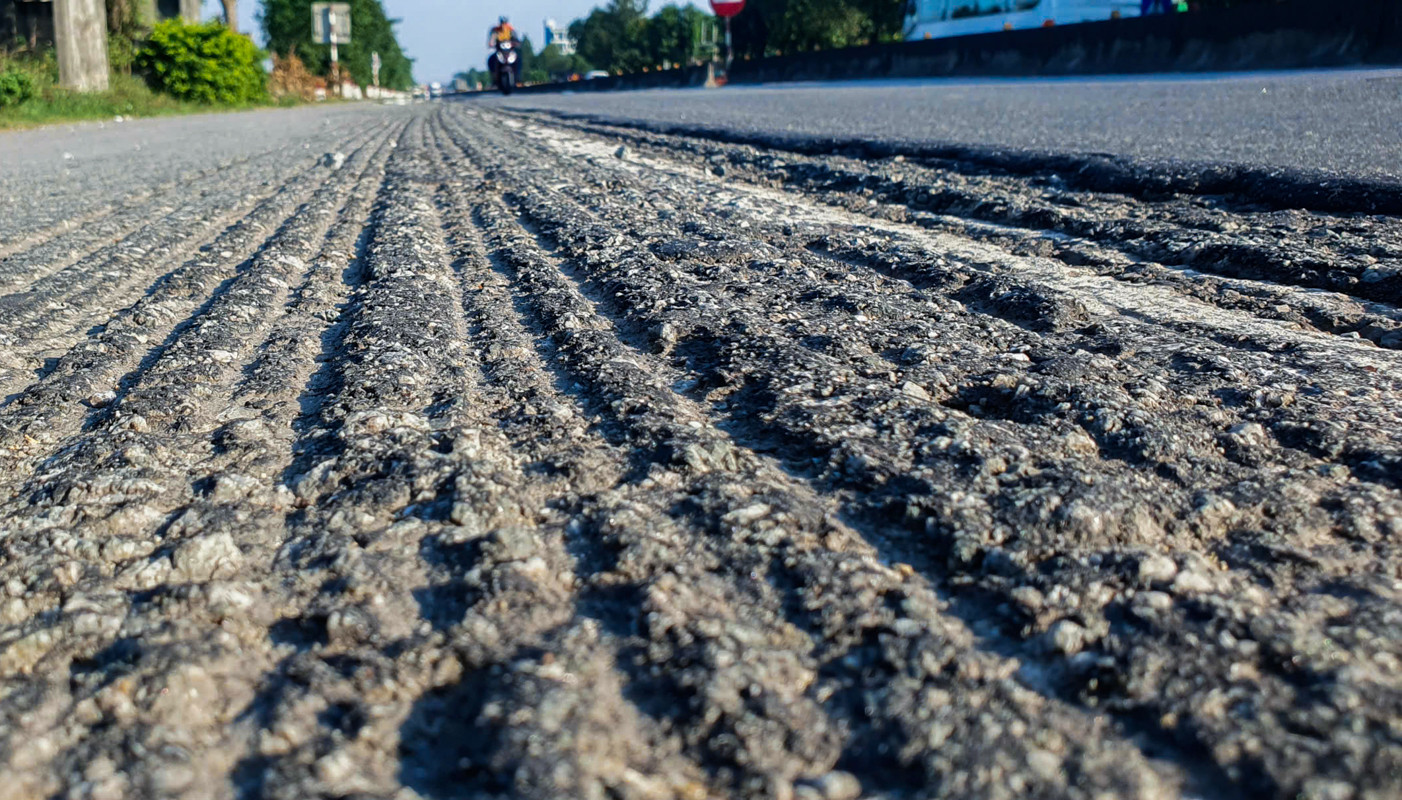 Xuất hiện ‘sống trâu’, ‘rãnh cào’ nham nhở trên Quốc lộ 1A qua Hà Tĩnh - 6