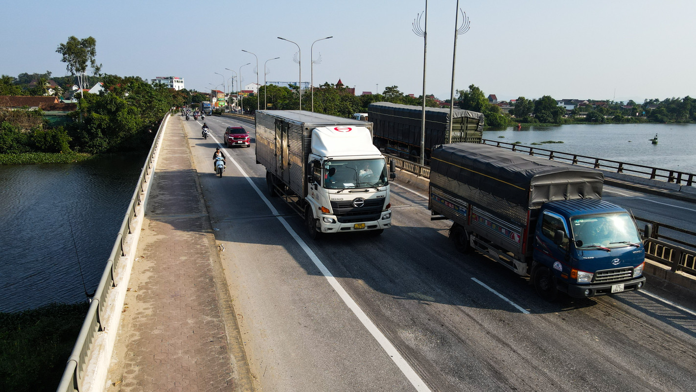 Xuất hiện ‘sống trâu’, ‘rãnh cào’ nham nhở trên Quốc lộ 1A qua Hà Tĩnh - 14