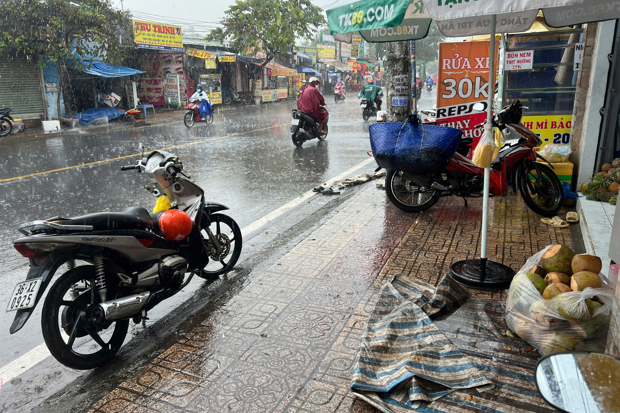 Chiếc xe máy liên quan vụ tai nạn.