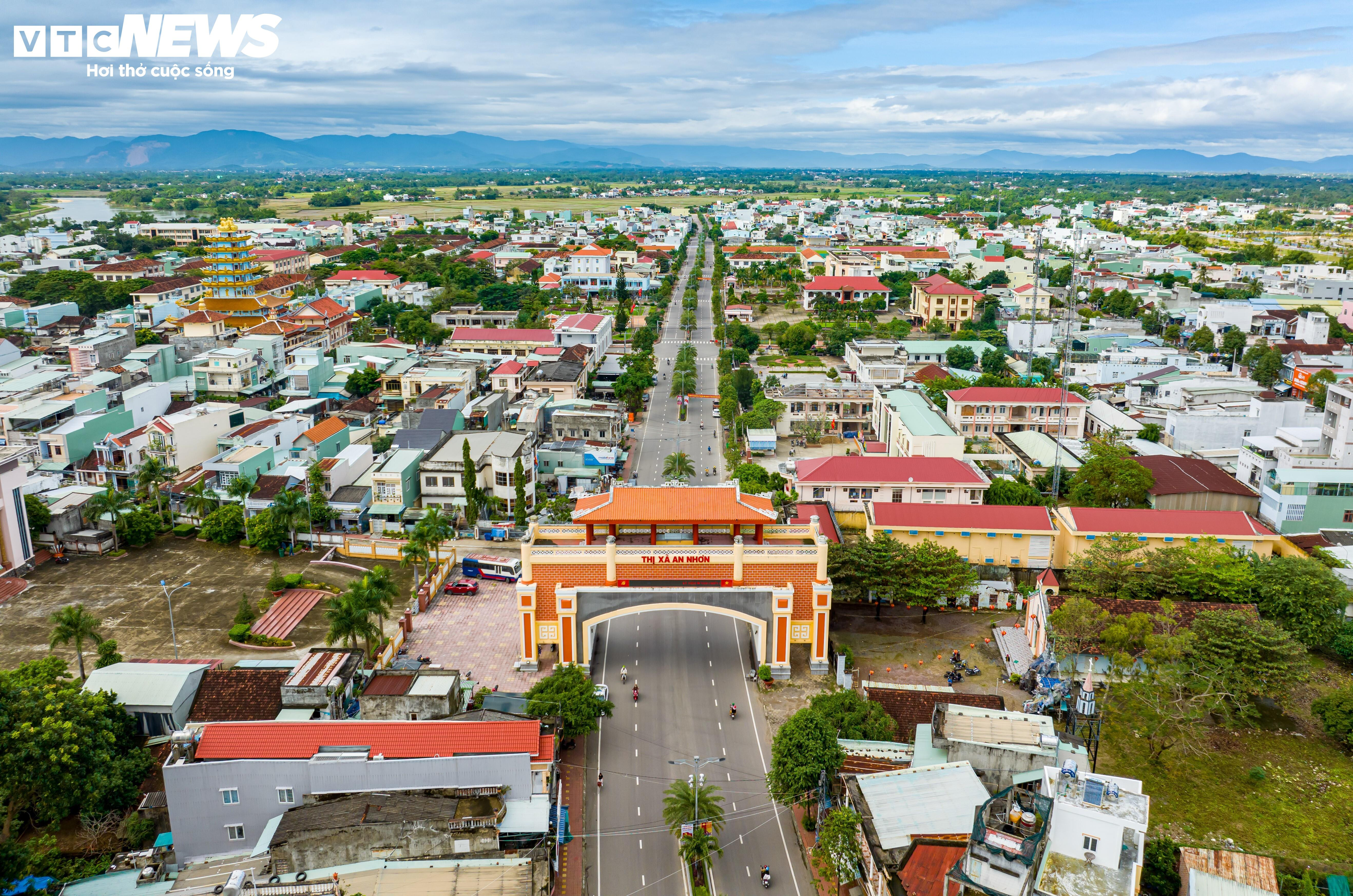 Hơn 99% cử tri ủng hộ thành lập thành phố An Nhơn - 2