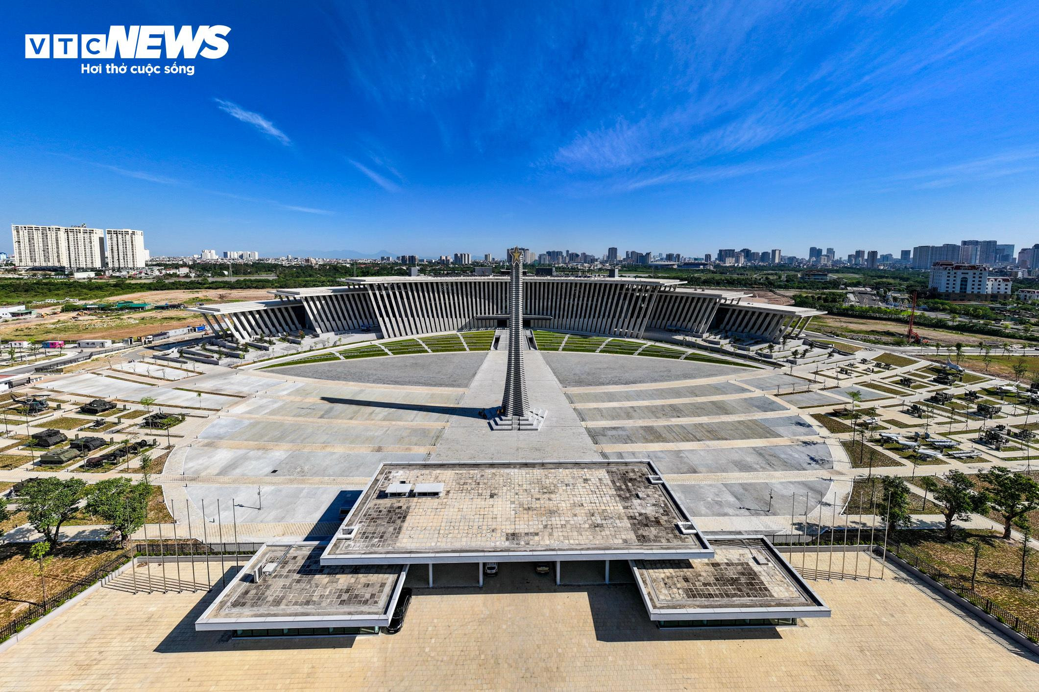 Dàn khí tài độc nhất vô nhị trưng bày tại Bảo tàng Lịch sử Quân sự Việt Nam - 1