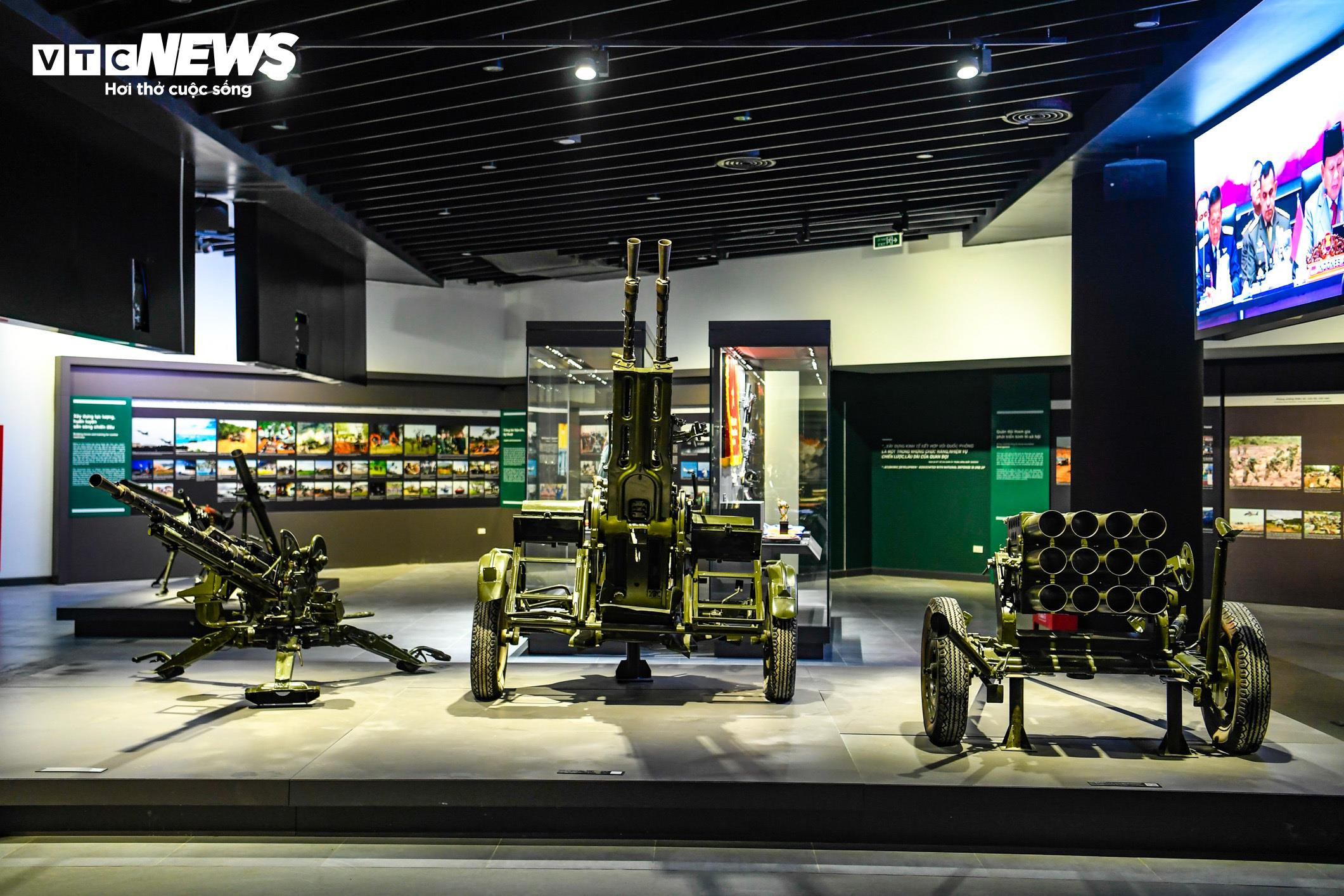 Dàn khí tài độc nhất vô nhị trưng bày tại Bảo tàng Lịch sử Quân sự Việt Nam - 10