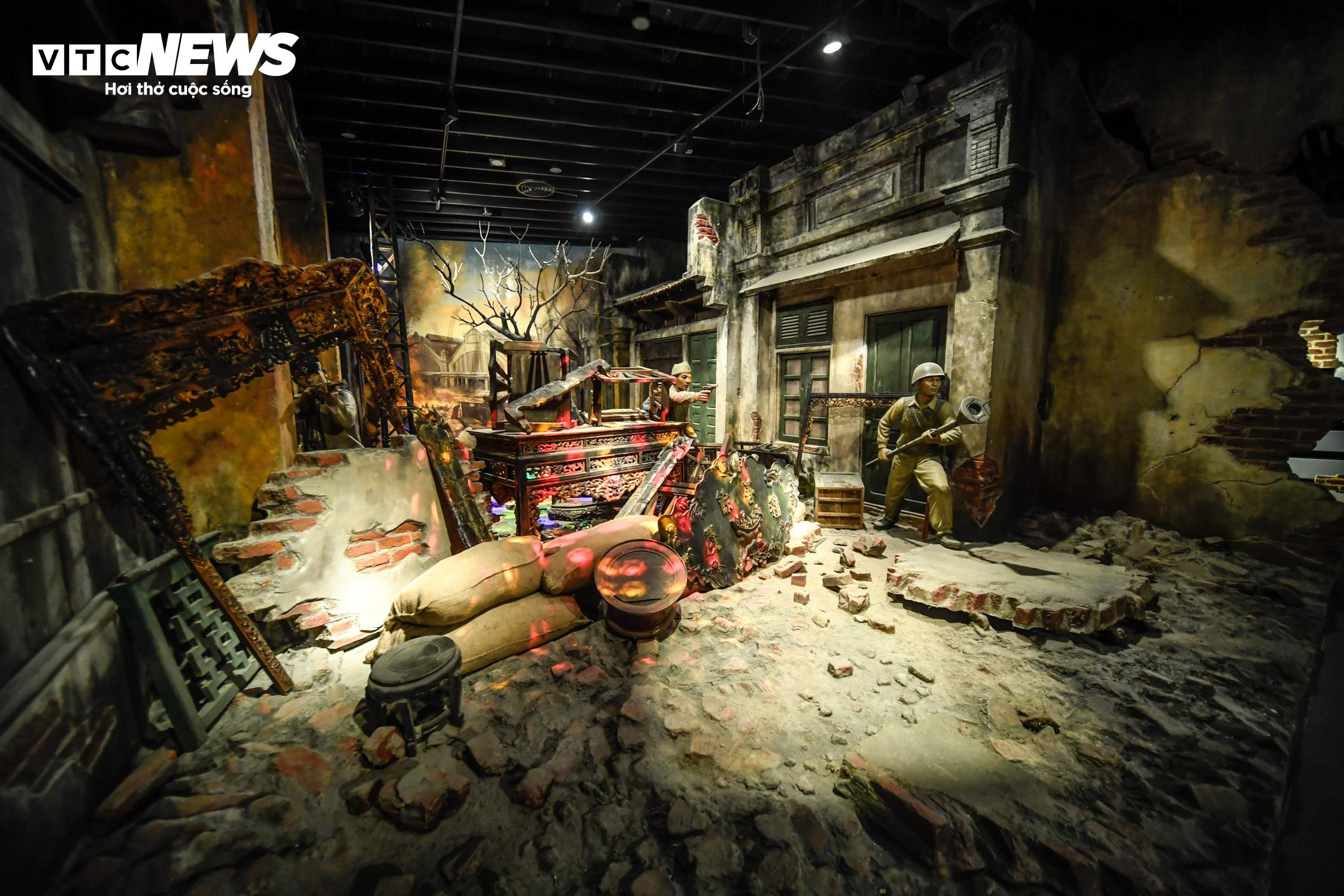 Dàn khí tài độc nhất vô nhị trưng bày tại Bảo tàng Lịch sử Quân sự Việt Nam - 20