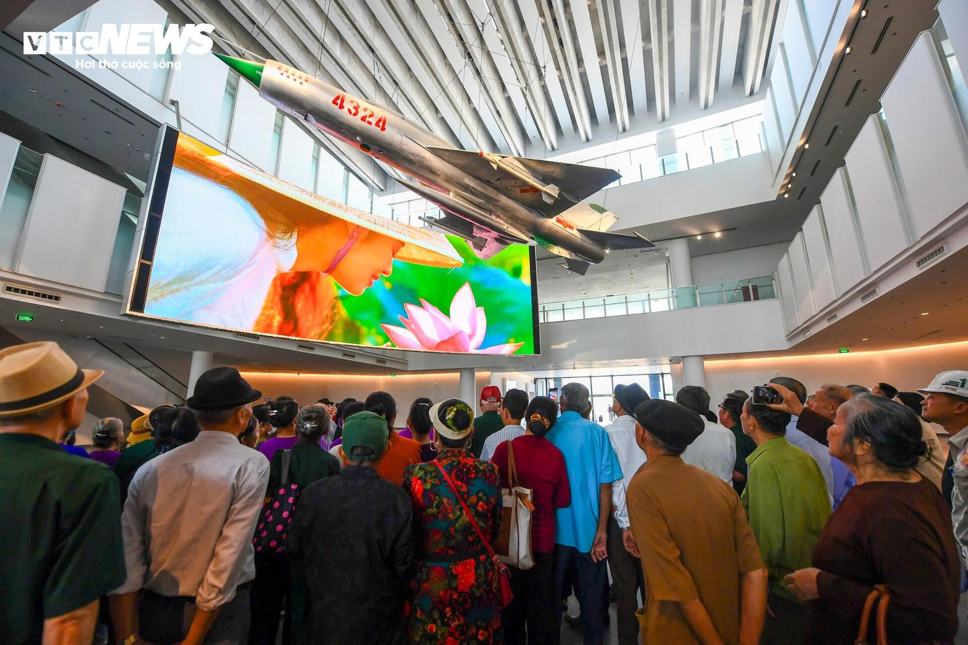 Dàn khí tài độc nhất vô nhị trưng bày tại Bảo tàng Lịch sử Quân sự Việt Nam - 6