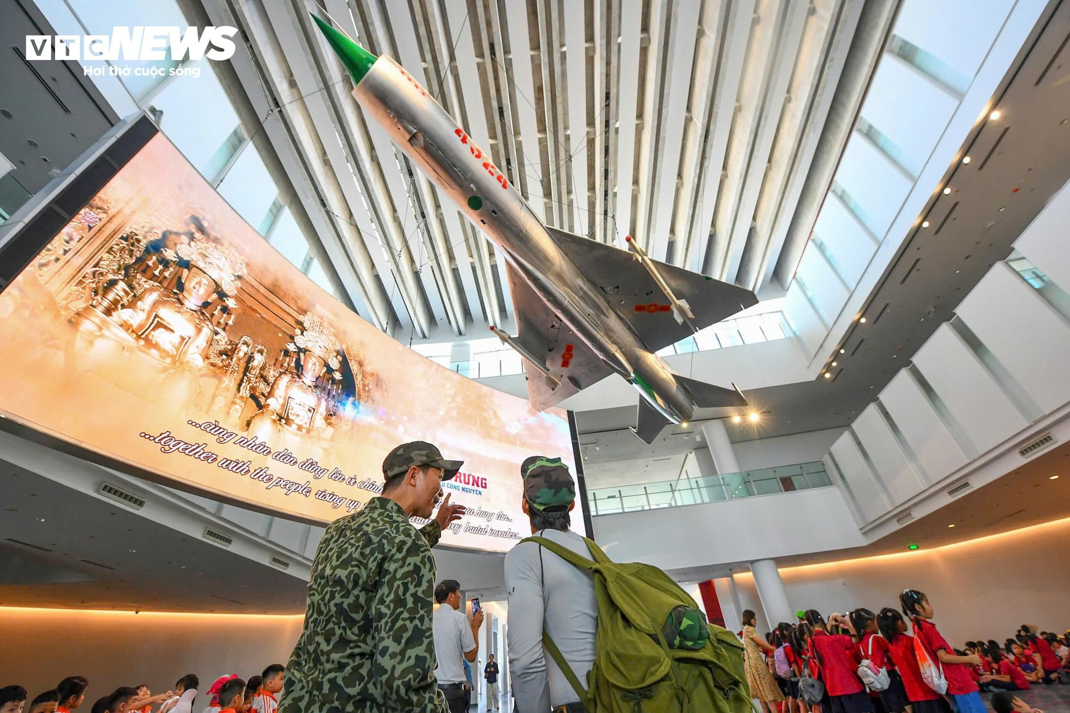 Dàn khí tài độc nhất vô nhị trưng bày tại Bảo tàng Lịch sử Quân sự Việt Nam - 7