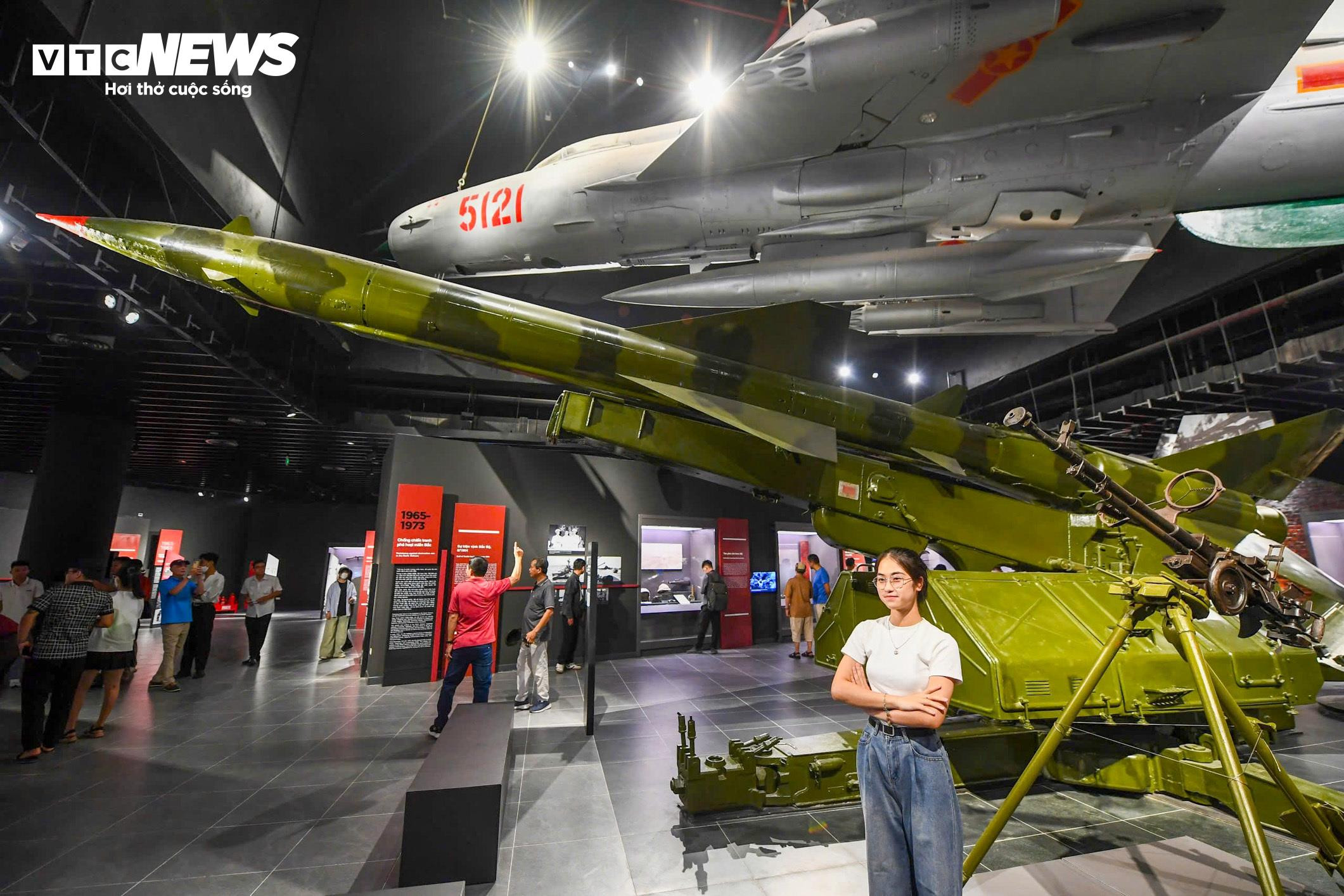 Dàn khí tài độc nhất vô nhị trưng bày tại Bảo tàng Lịch sử Quân sự Việt Nam - 16