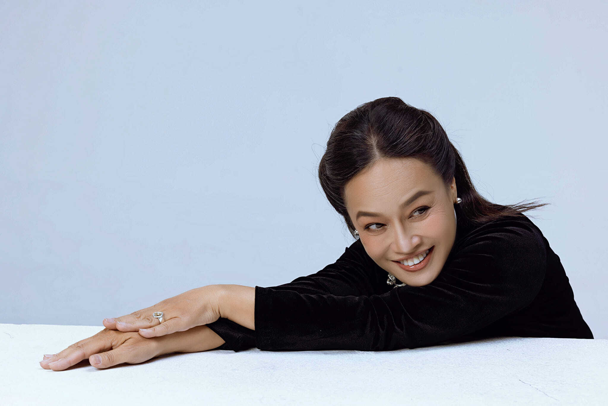 Sao Việt 5/11: Tấn Minh kỷ niệm 20 năm kết hôn, Khánh Vân chụp ảnh cưới gợi cảm - 18