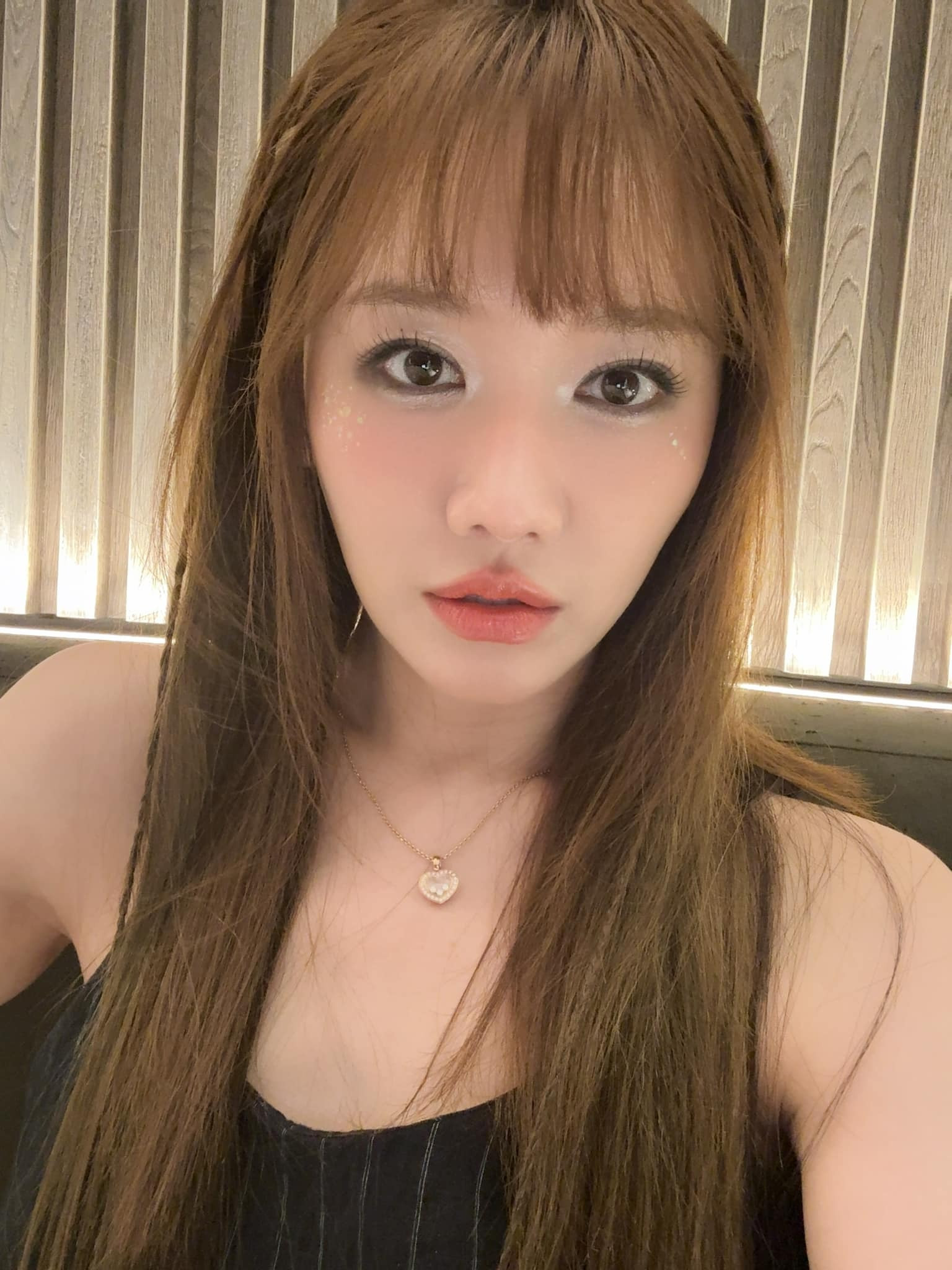 Sao Việt 11/11: Đông Nhi kỷ niệm 5 năm cưới, Tuấn Hưng nịnh vợ đầy ngọt ngào - 13